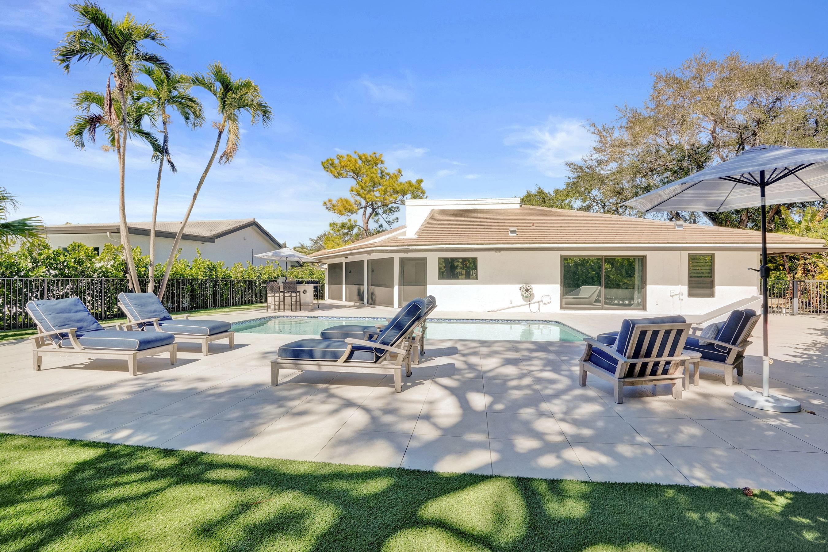 614 W Lakewoode Circle Delray Beach FL 33445