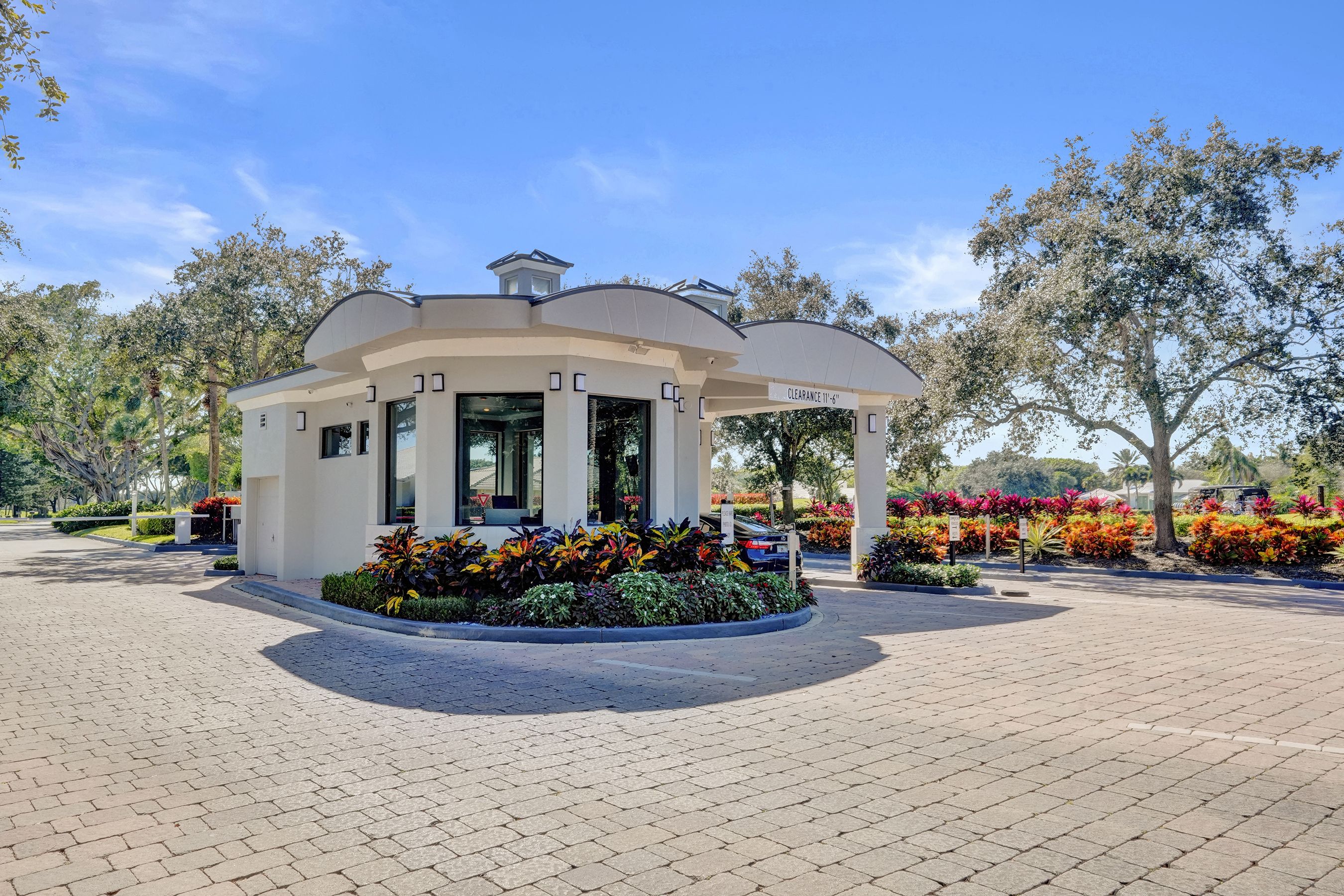 614 W Lakewoode Circle Delray Beach FL 33445