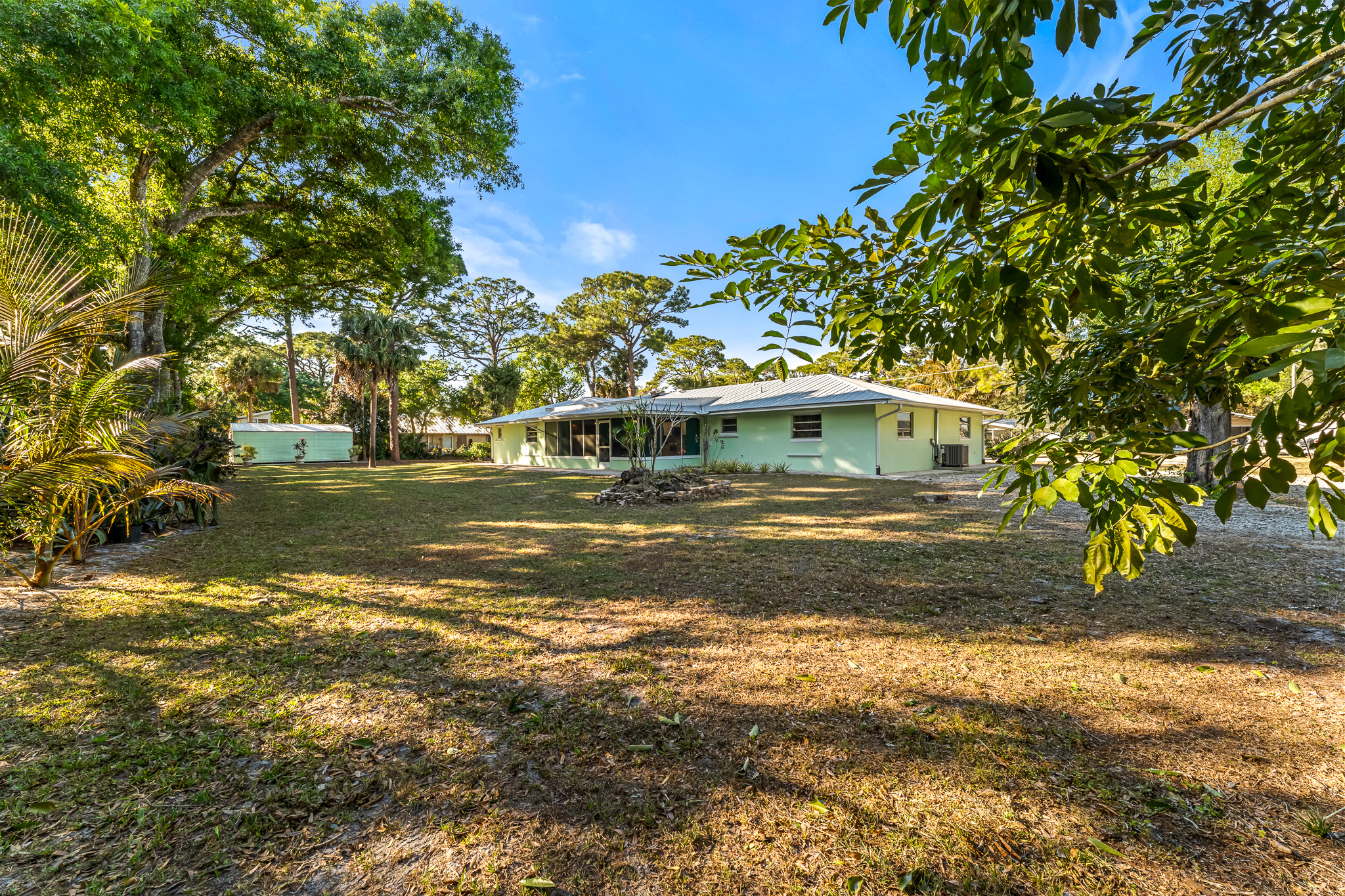 1201 Oak Avenue Fort Pierce FL 34982