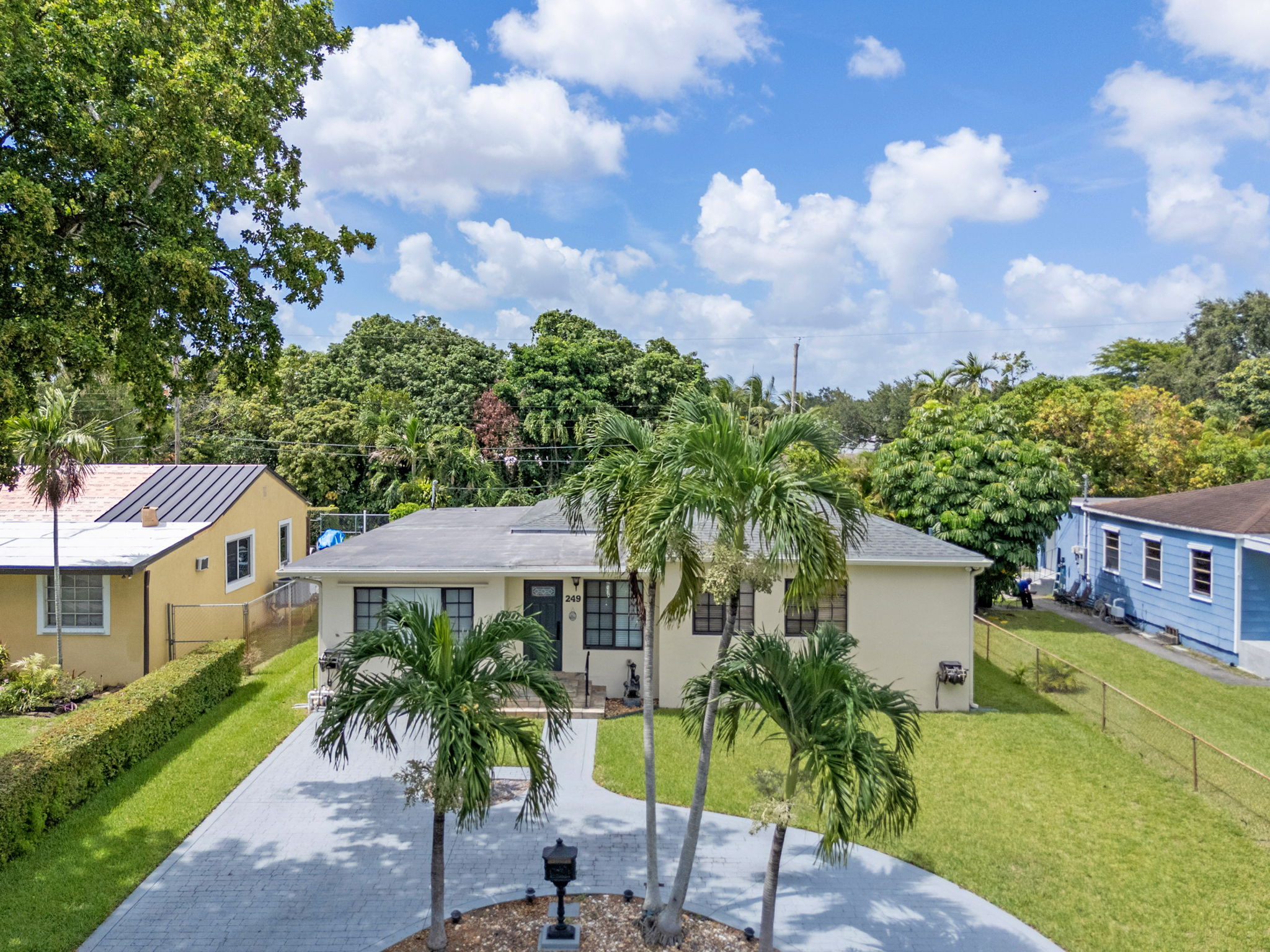 249 Carlisle Drive Miami Springs FL 33166