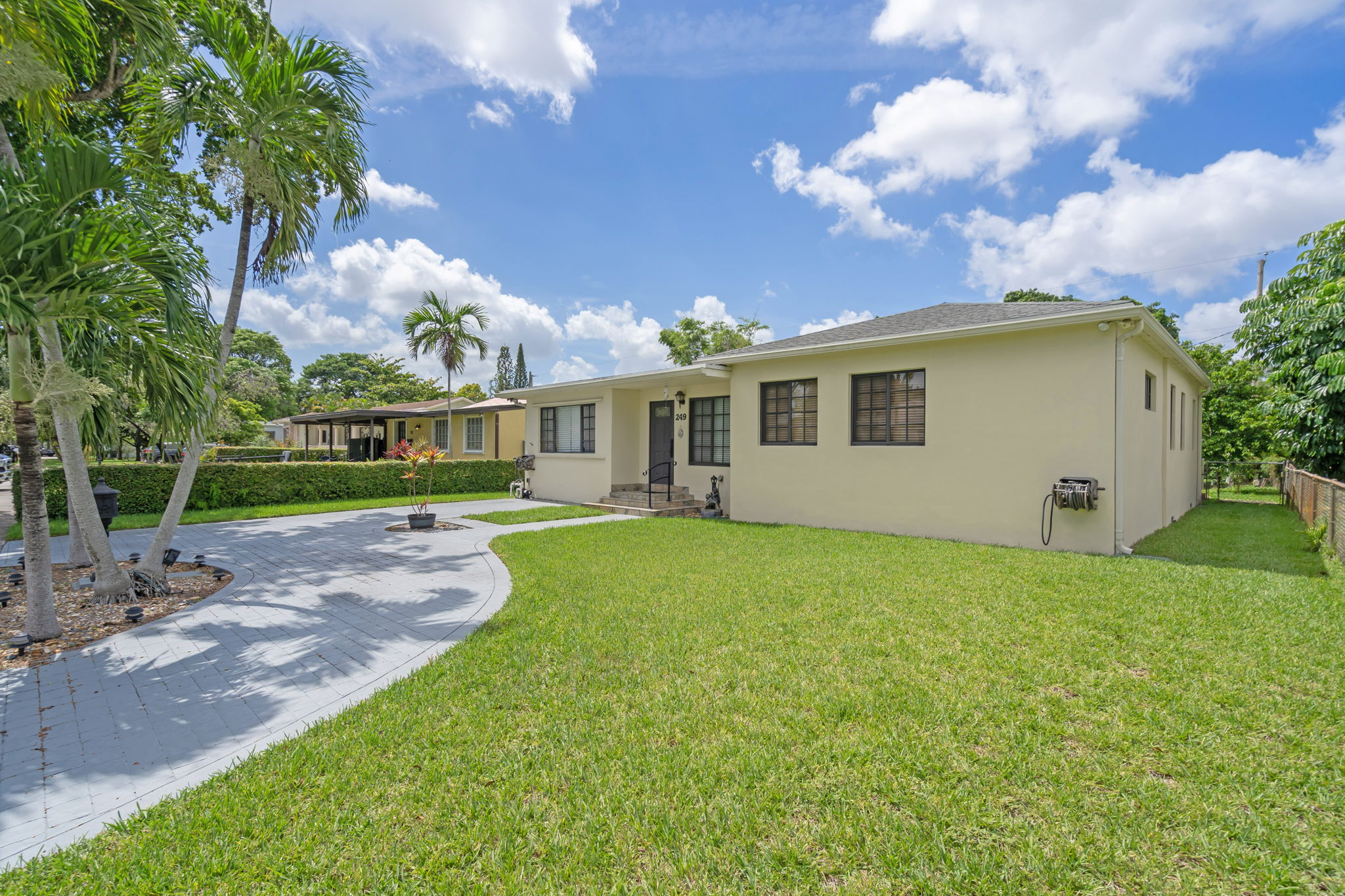 249 Carlisle Drive Miami Springs FL 33166