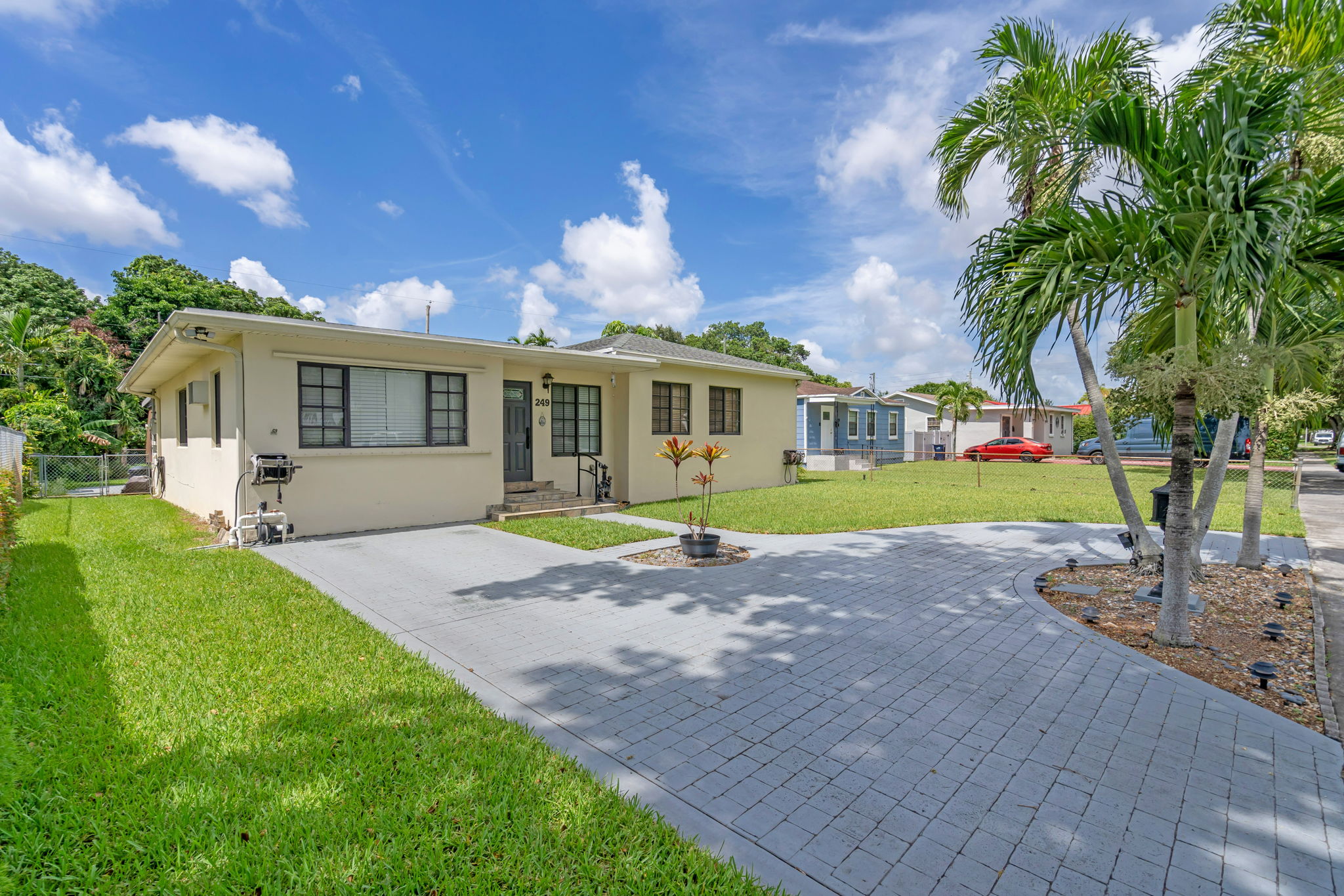 249 Carlisle Drive Miami Springs FL 33166