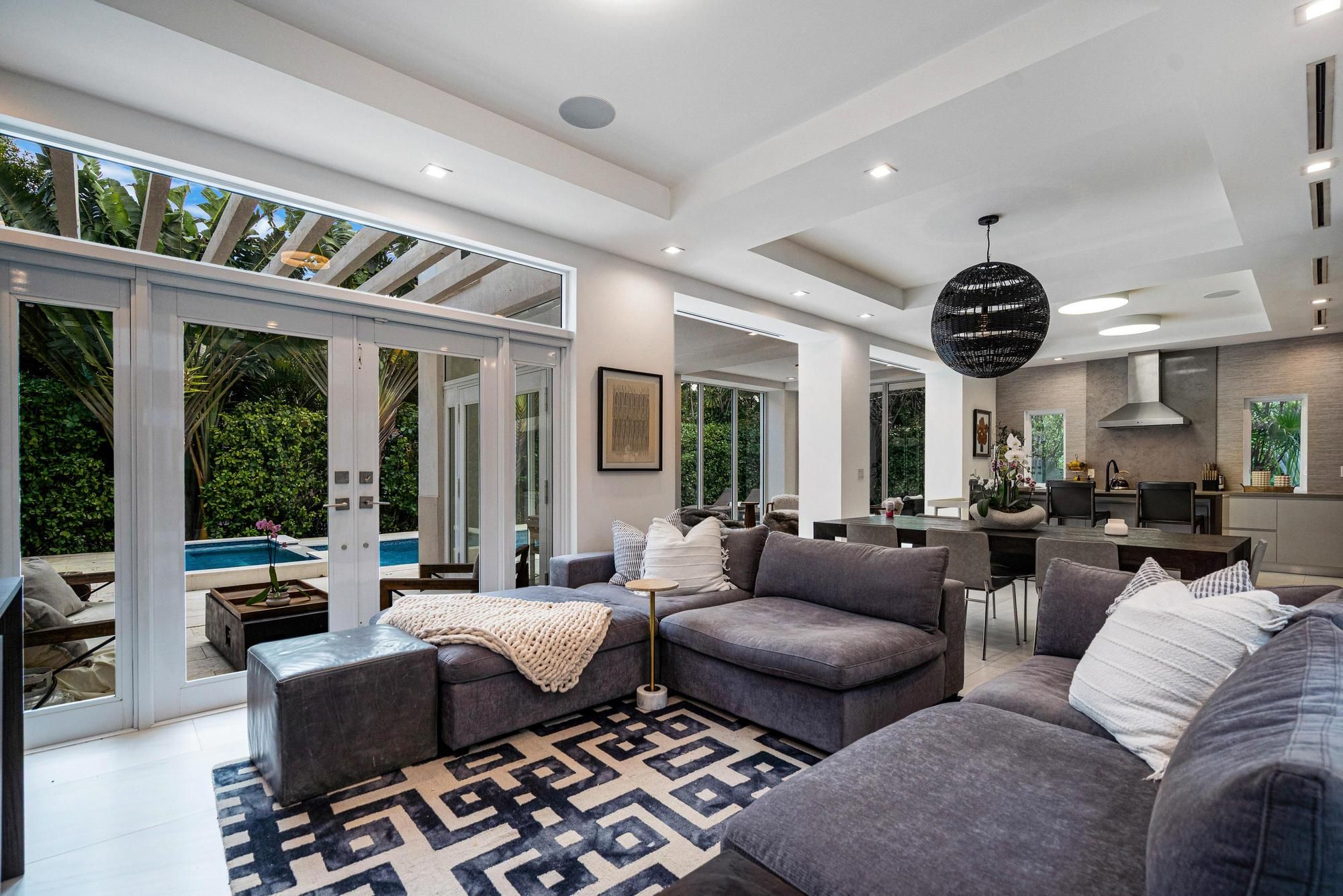 722 Navarre Avenue Coral Gables FL 33134