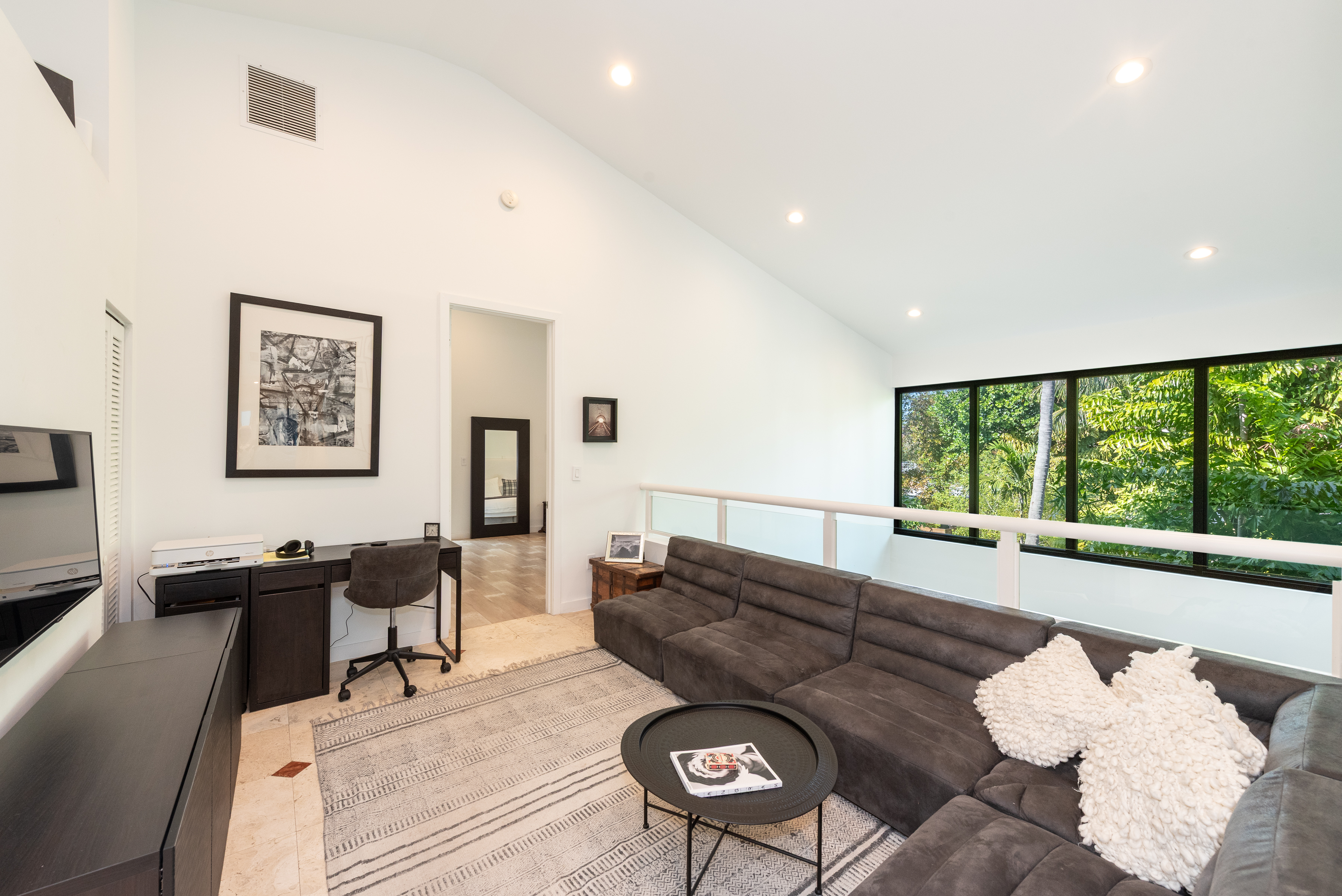 650 Curtiswood Drive Key Biscayne FL 33149