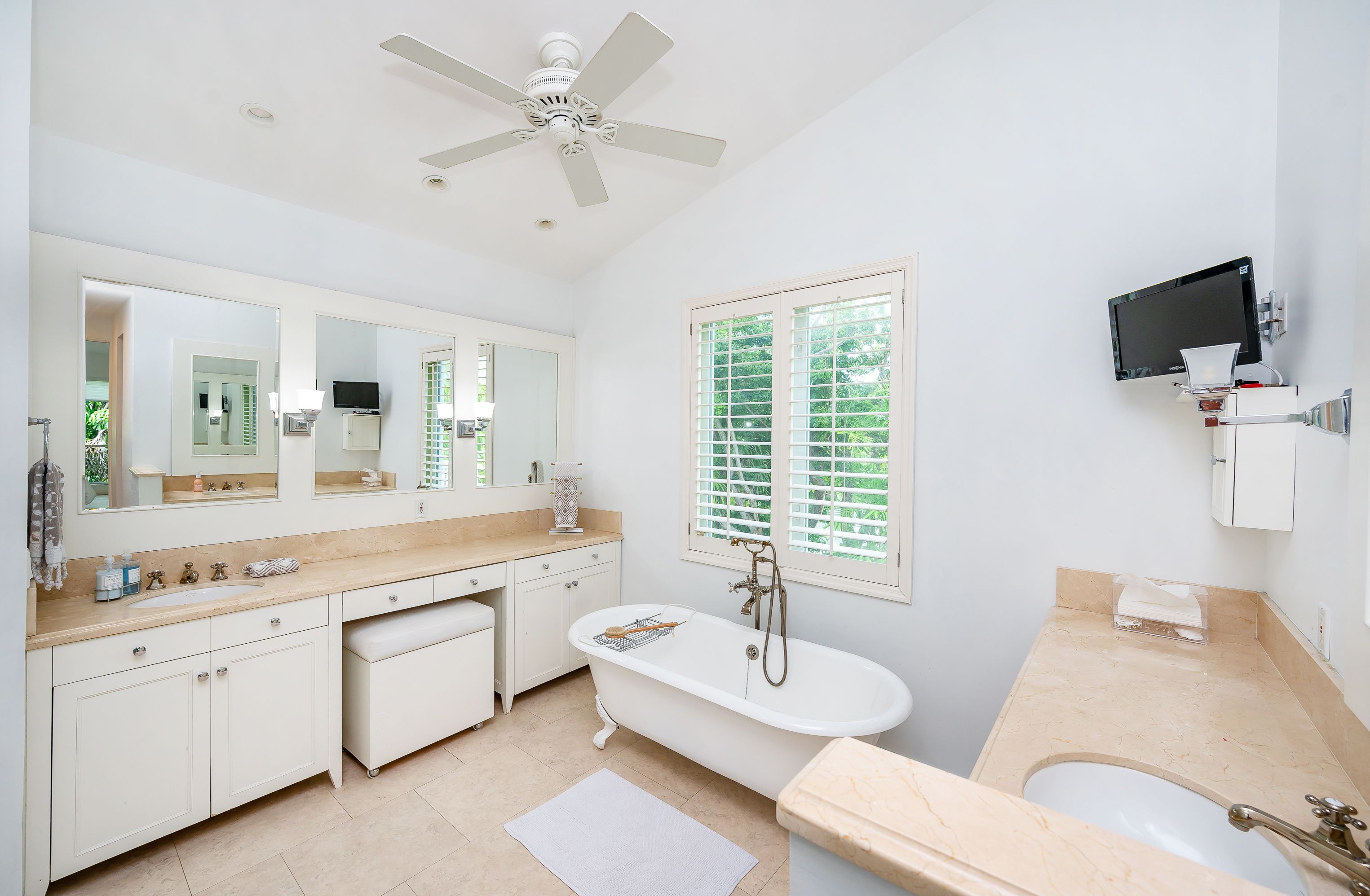 650 Curtiswood Drive Key Biscayne FL 33149