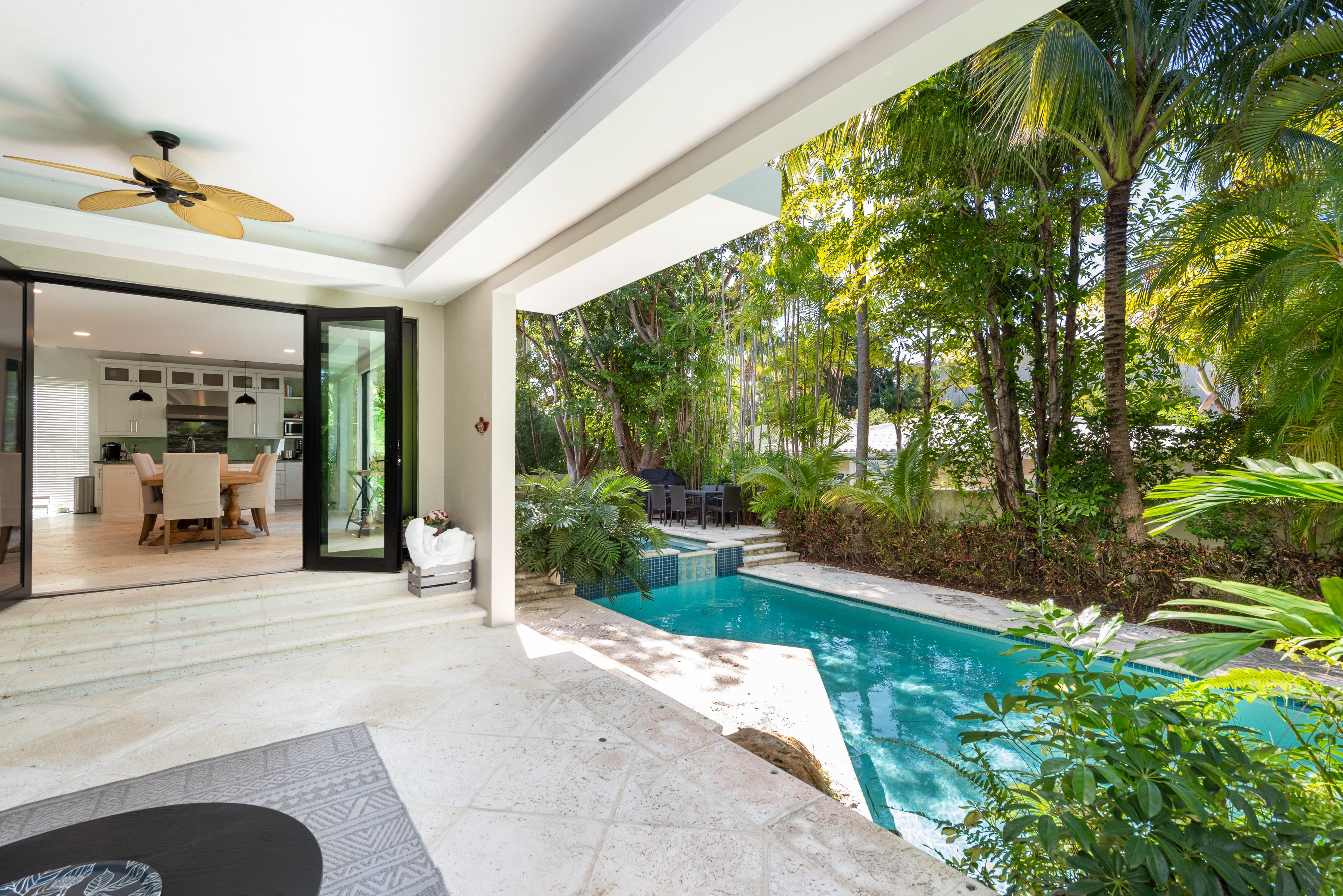 650 Curtiswood Drive Key Biscayne FL 33149