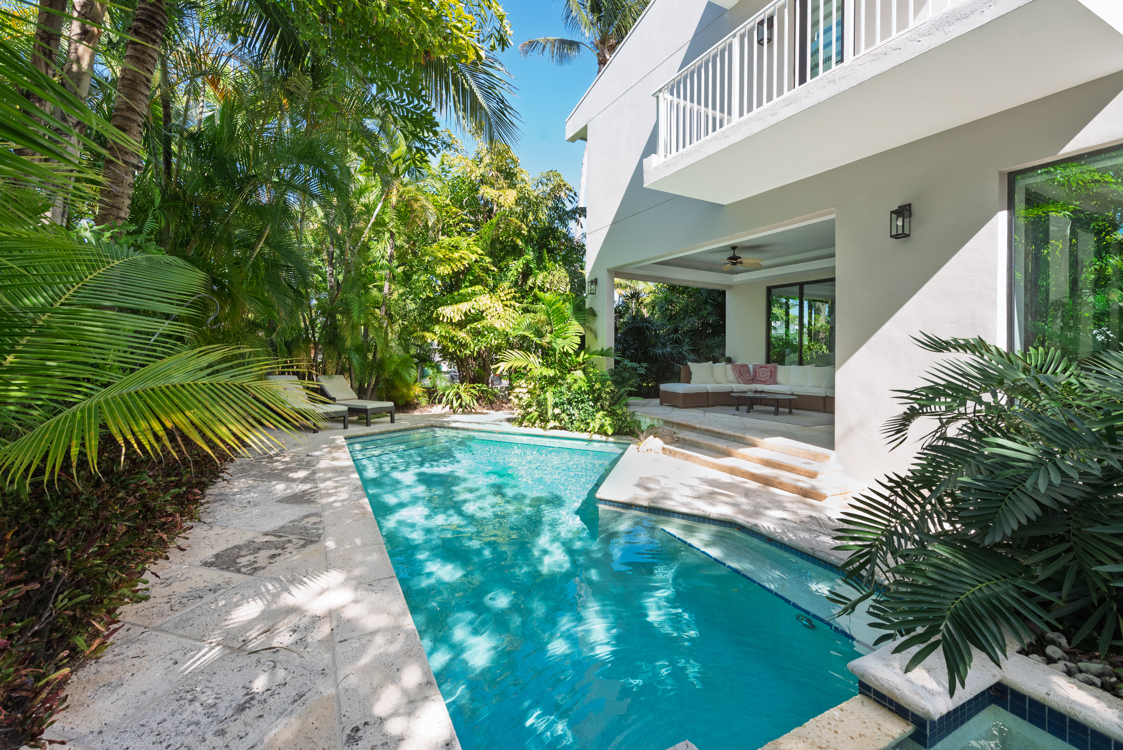 650 Curtiswood Drive Key Biscayne FL 33149