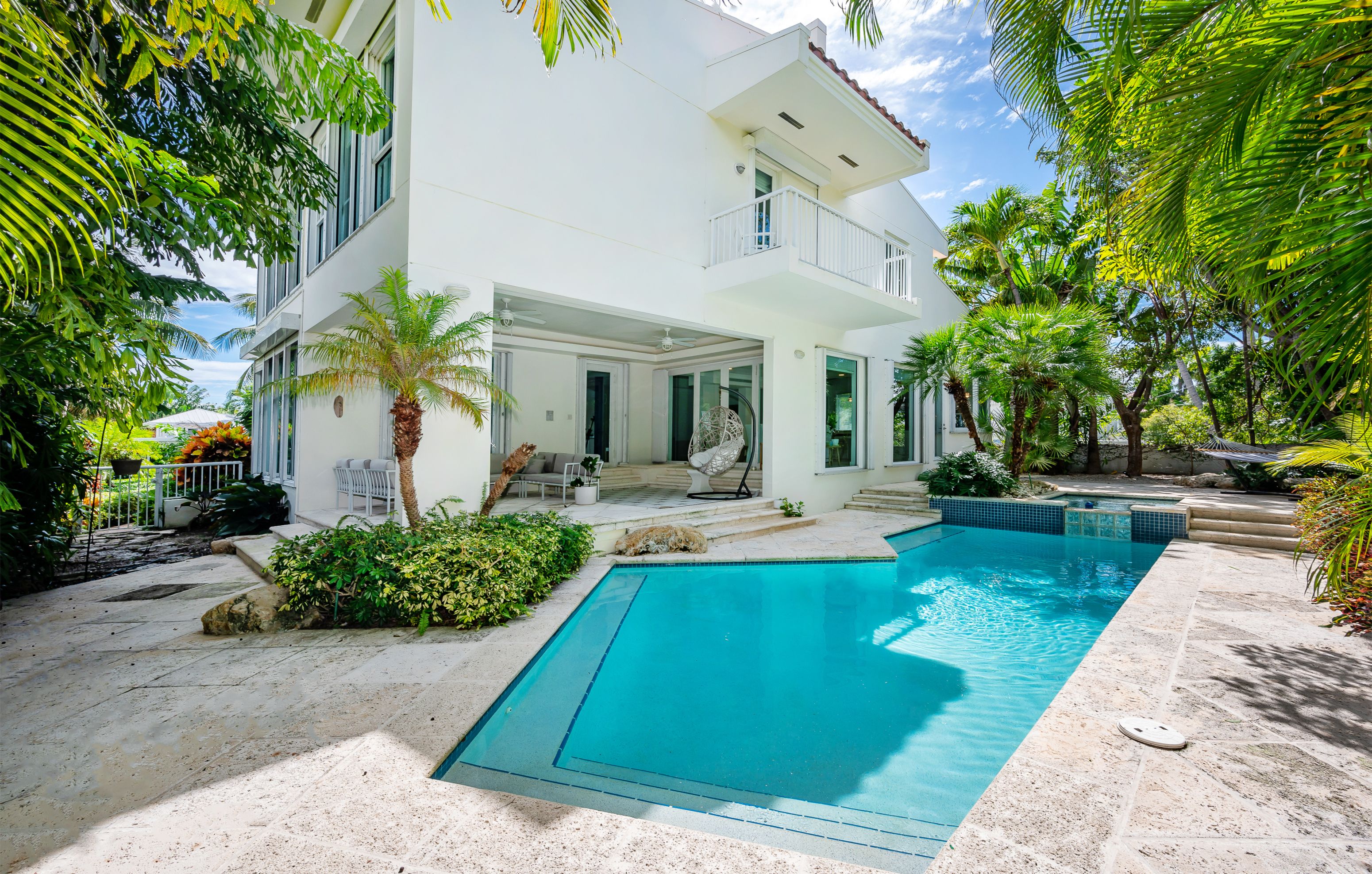 650 Curtiswood Drive Key Biscayne FL 33149