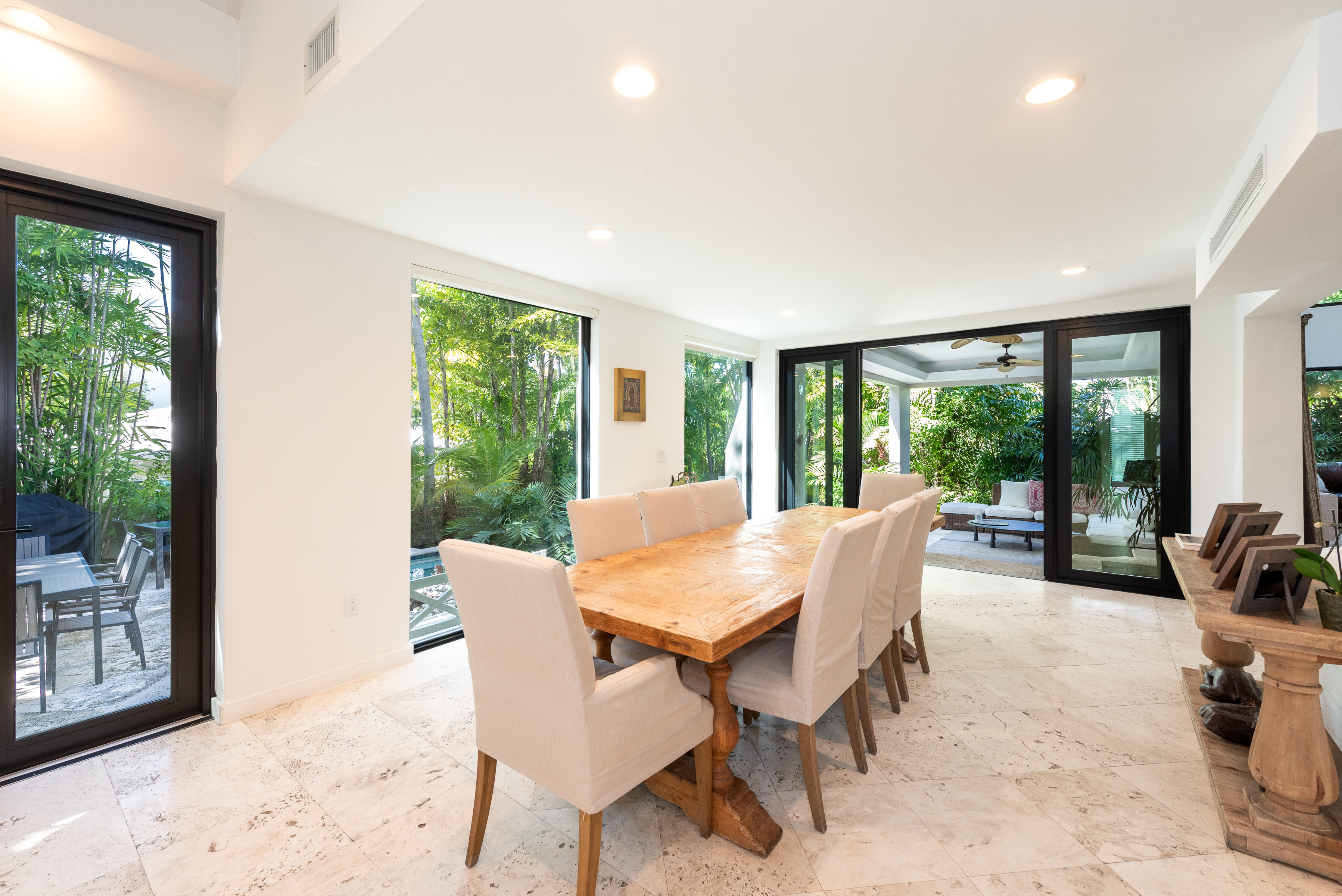 650 Curtiswood Drive Key Biscayne FL 33149