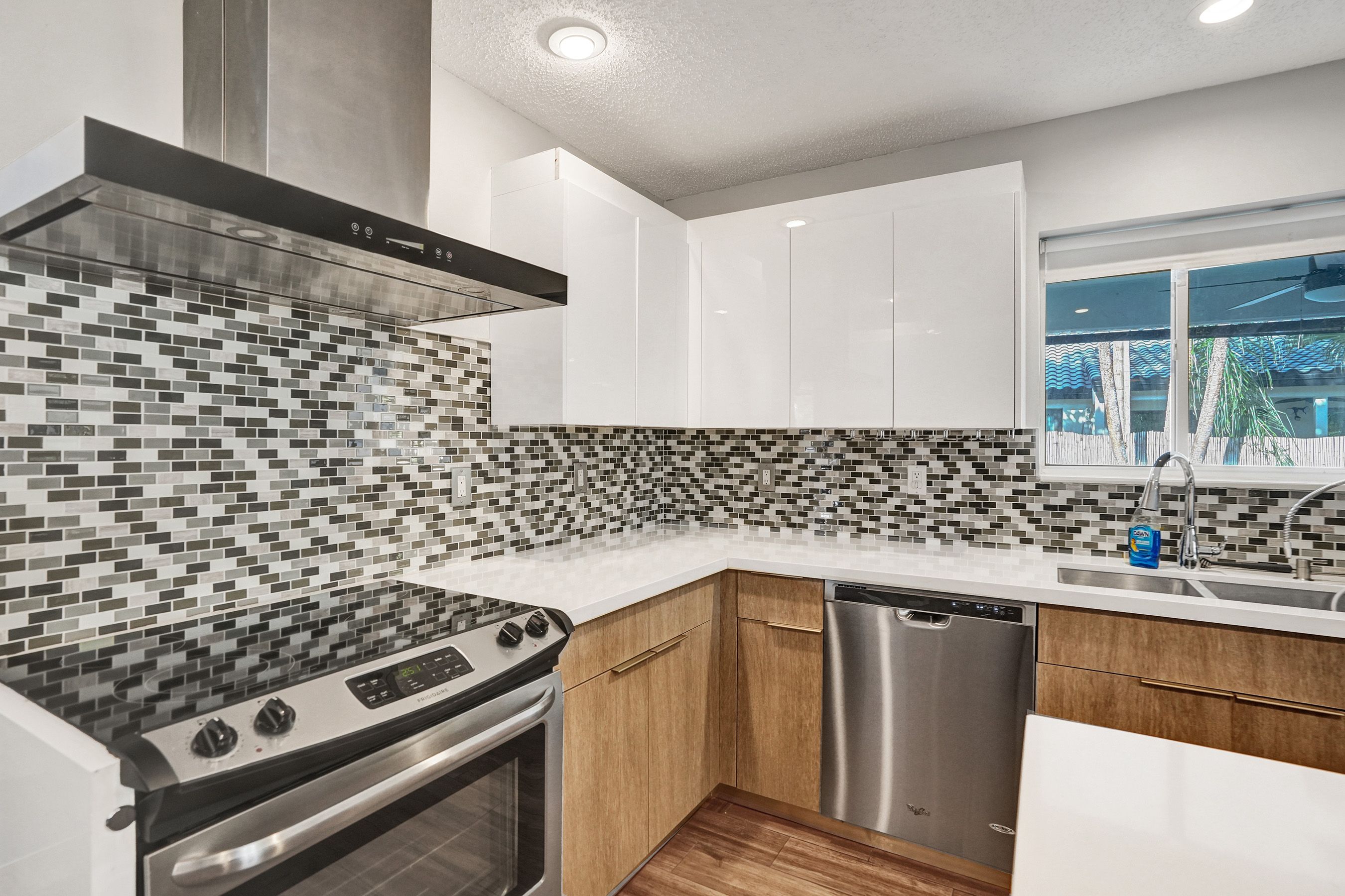 19321 NW 10th Street Pembroke Pines FL 33029