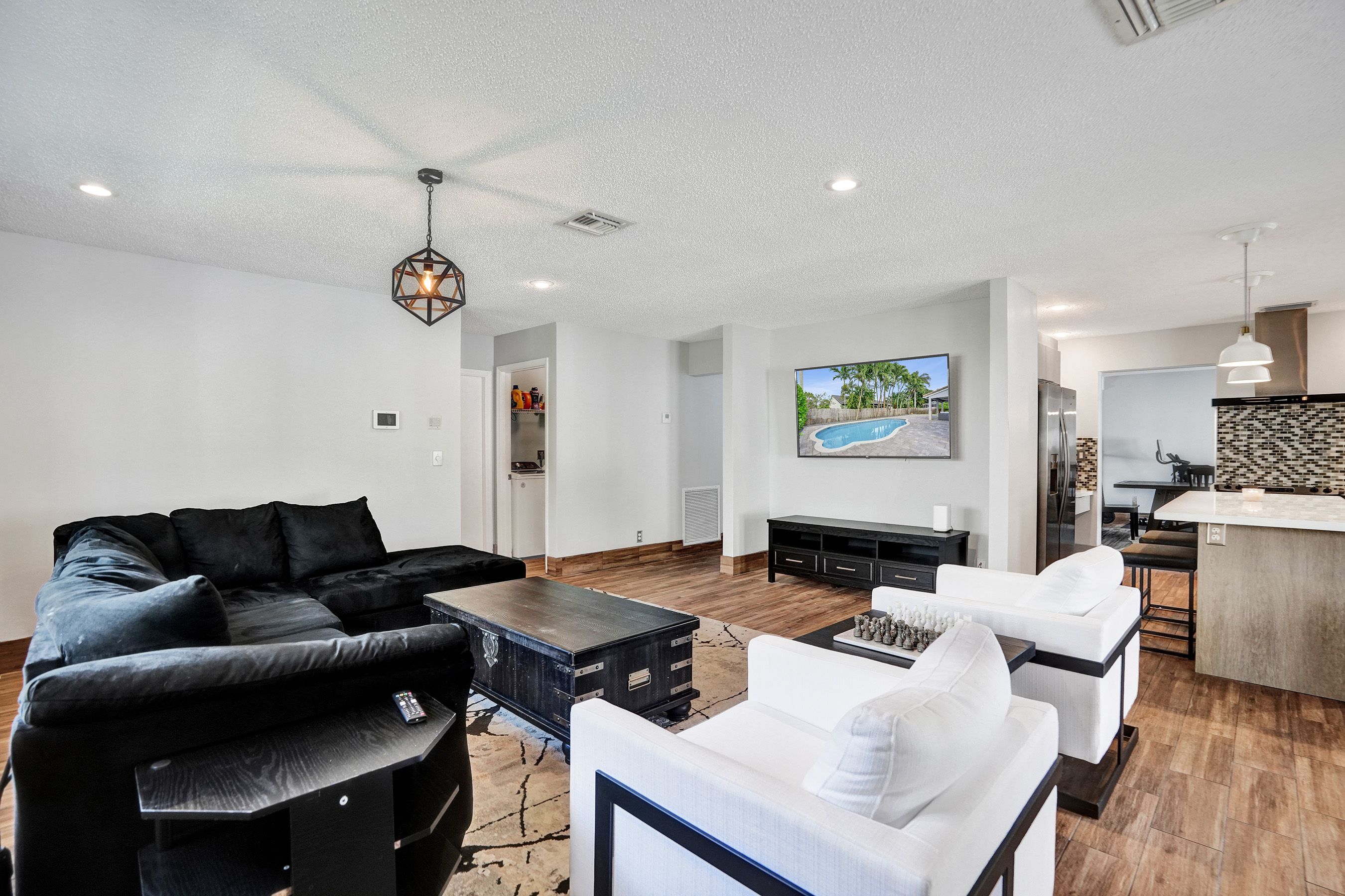 19321 NW 10th Street Pembroke Pines FL 33029