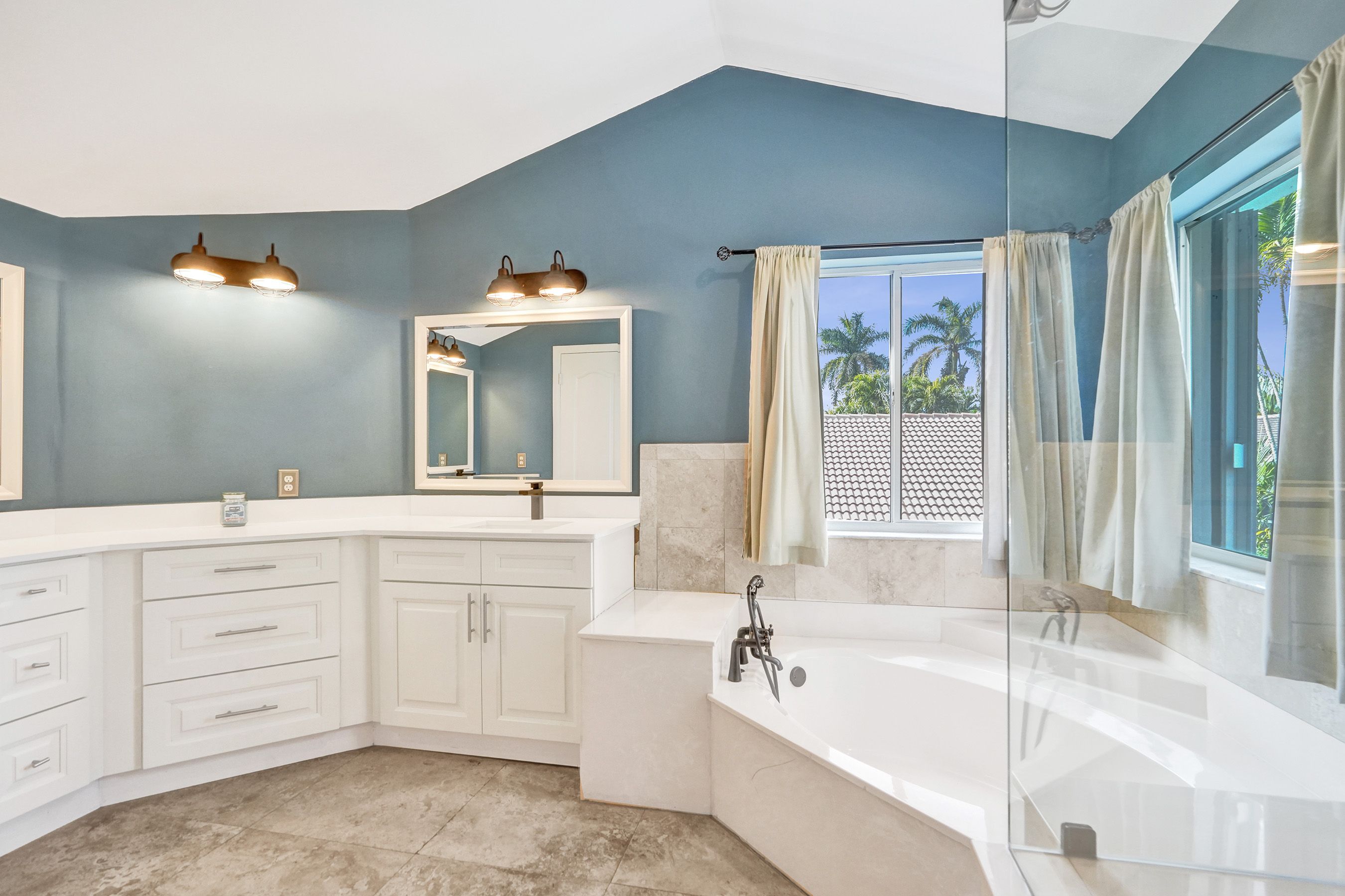19321 NW 10th Street Pembroke Pines FL 33029