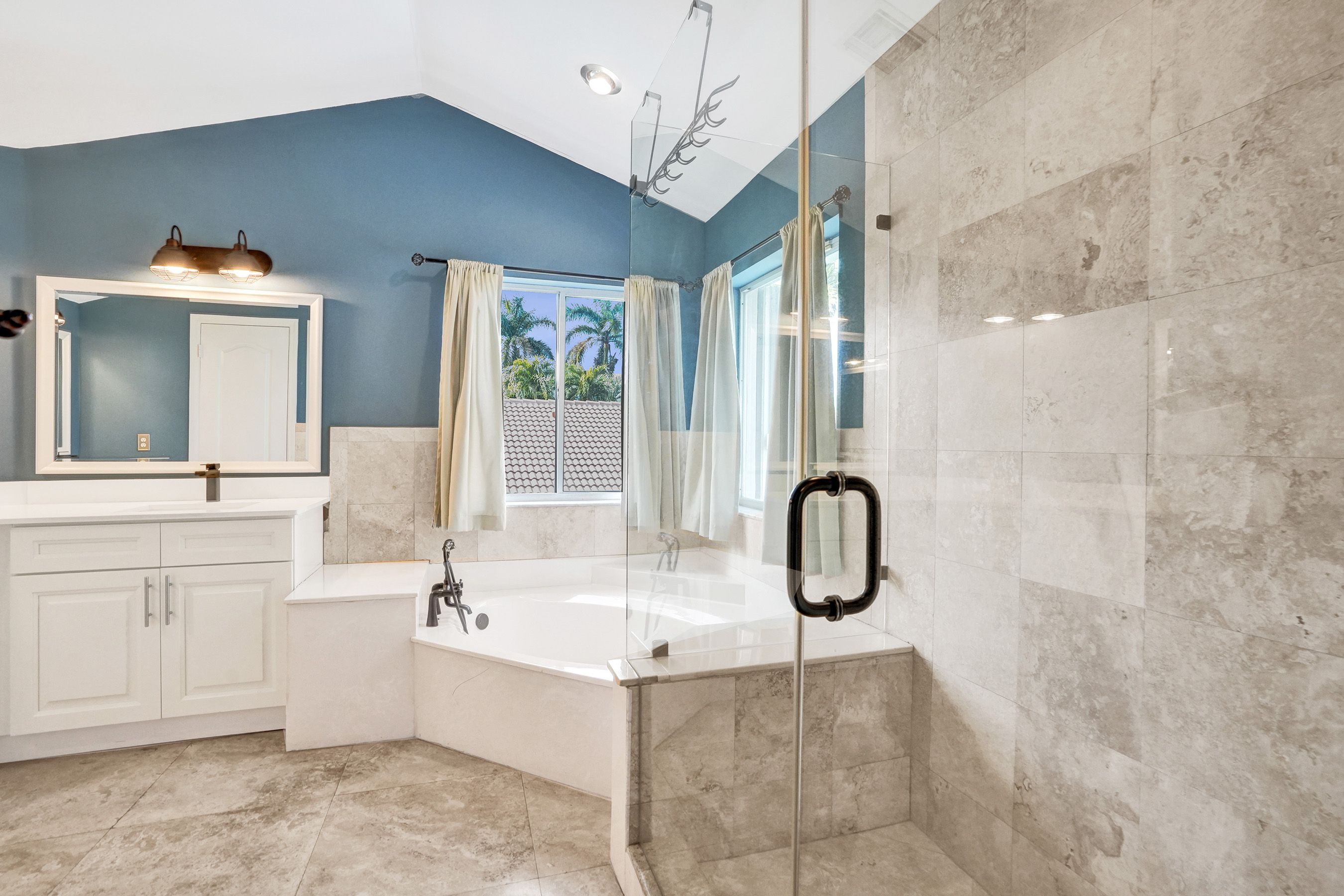 19321 NW 10th Street Pembroke Pines FL 33029
