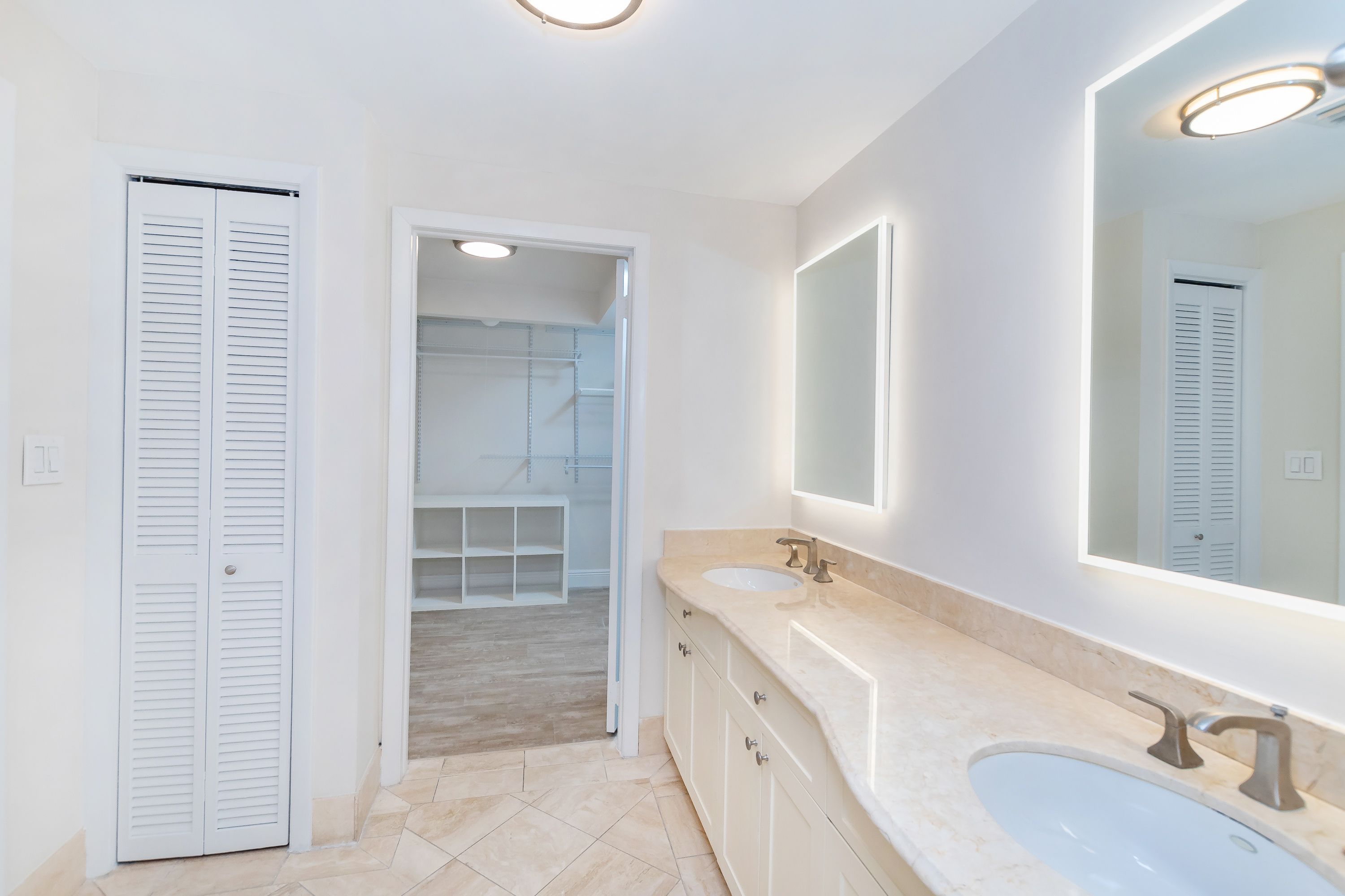 310 Harbor Court Key Biscayne FL 33149