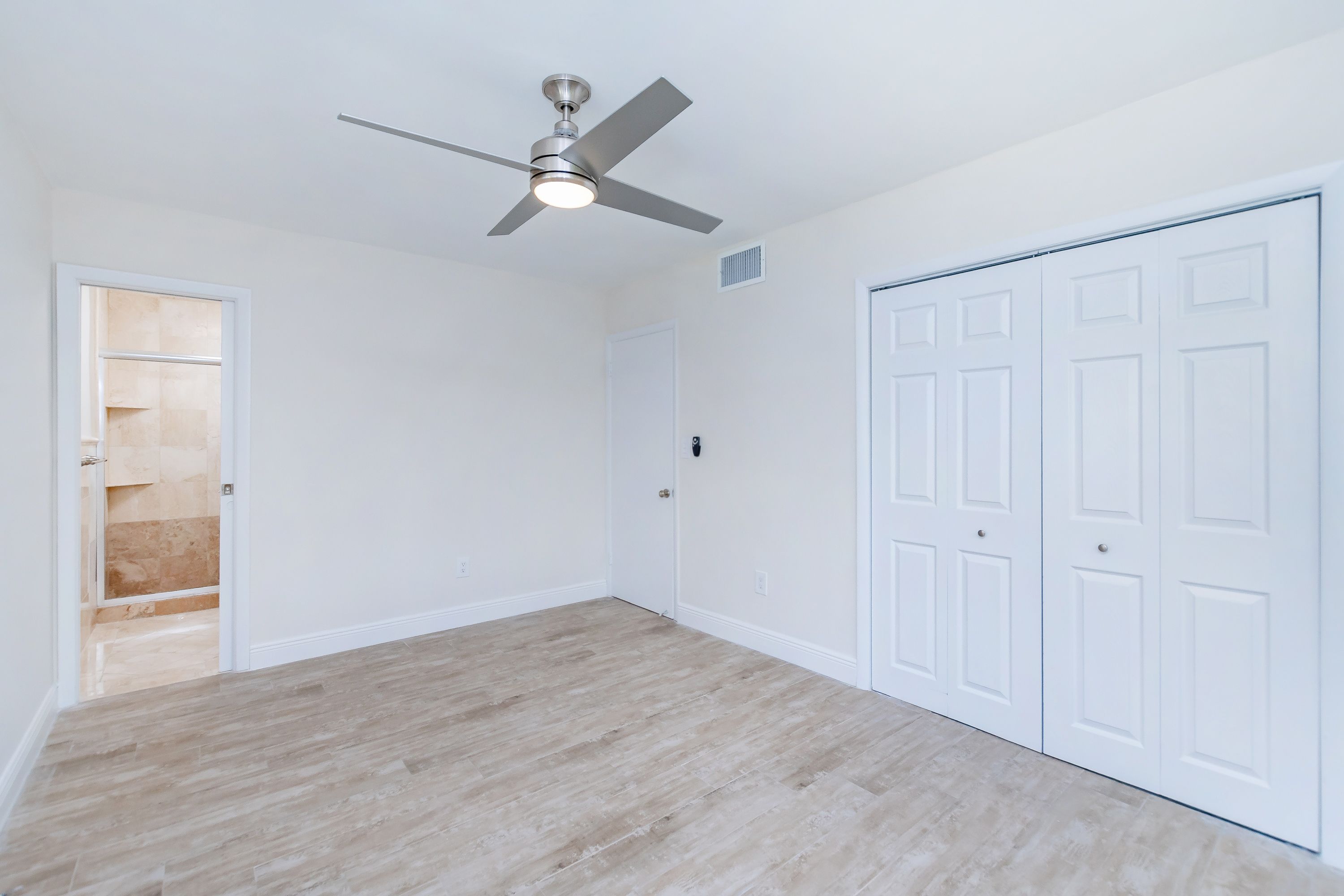 310 Harbor Court Key Biscayne FL 33149