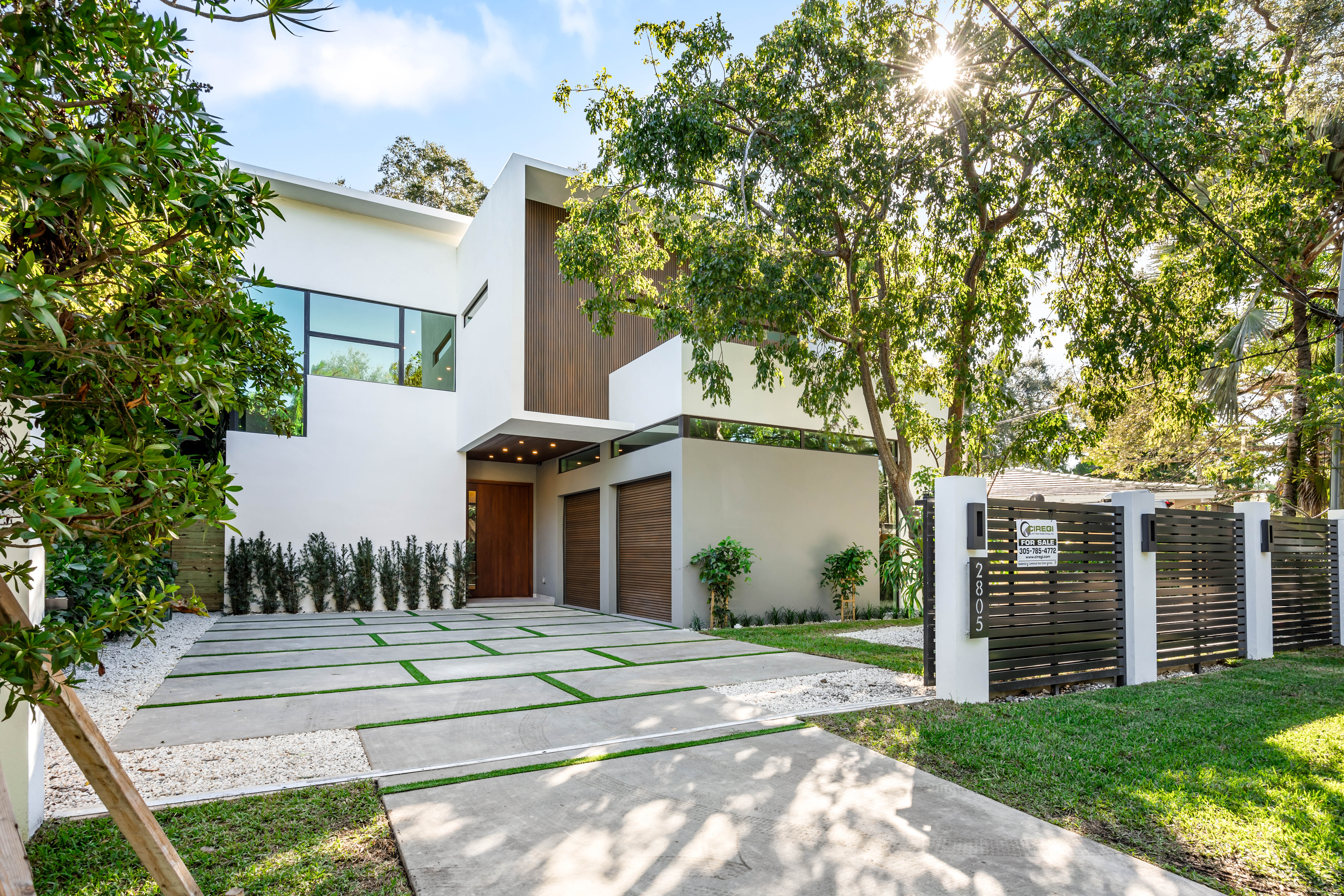 2805 Freeman Street Miami FL 33133
