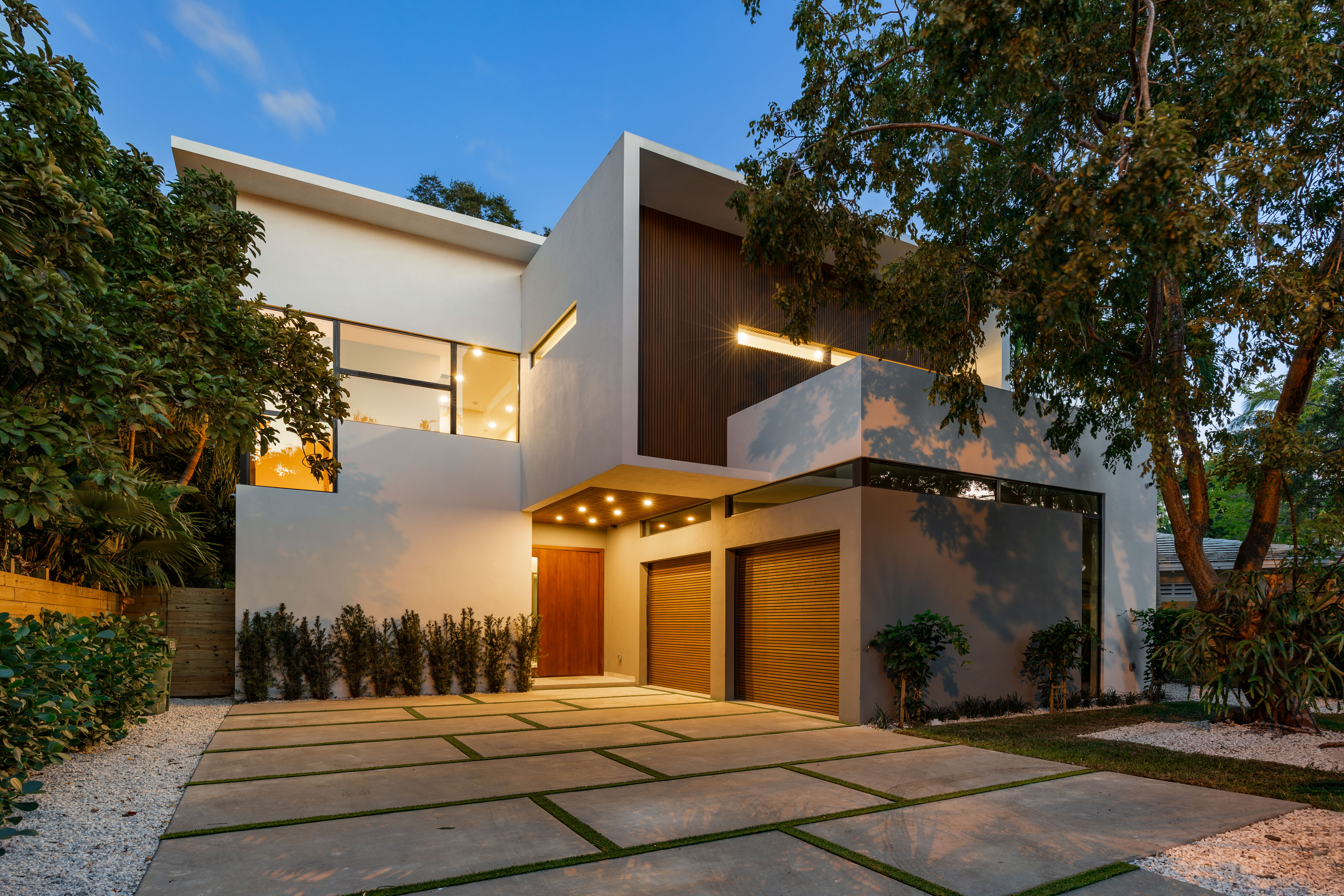 2805 Freeman Street Miami FL 33133