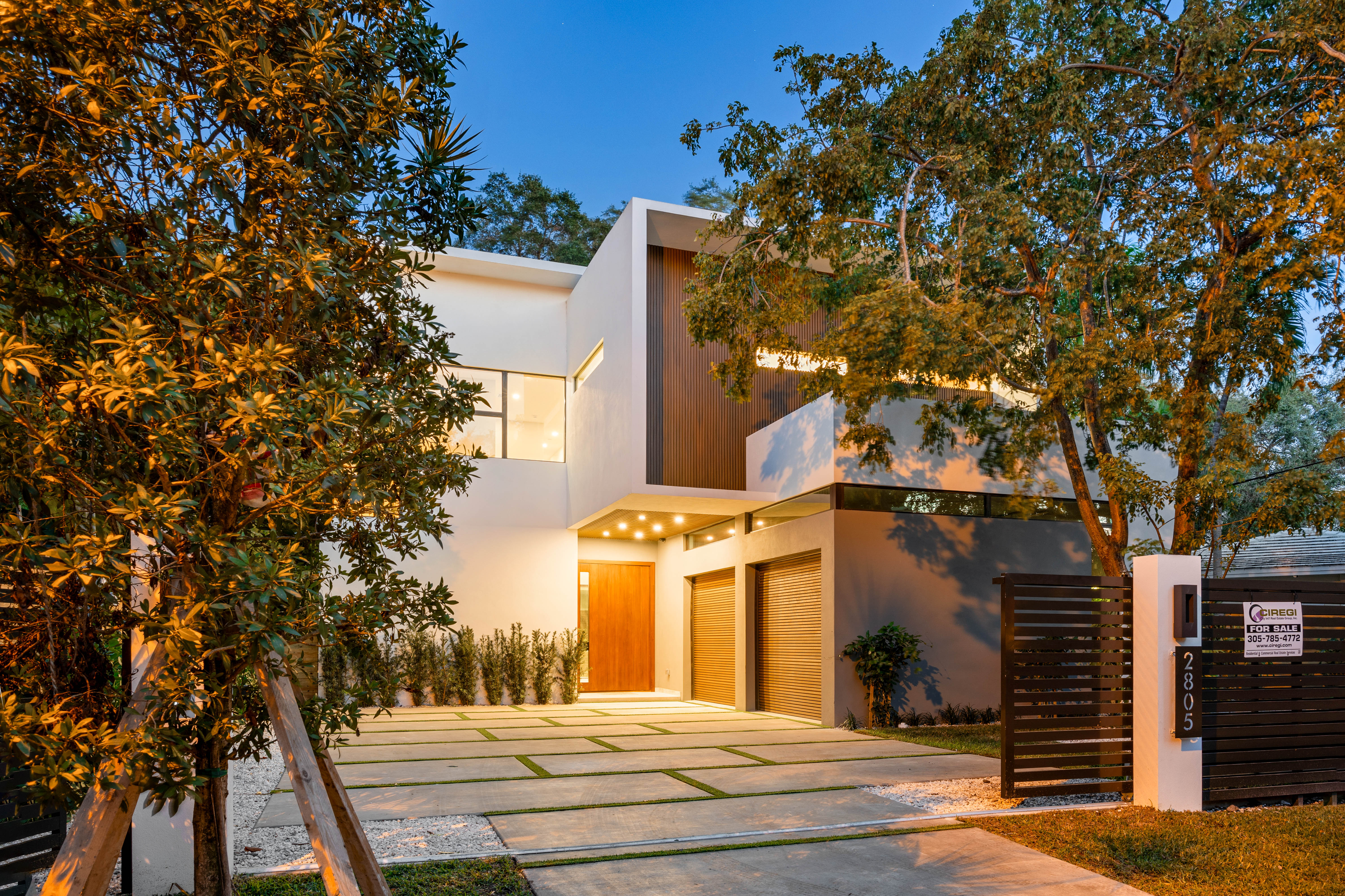 2805 Freeman Street Miami FL 33133