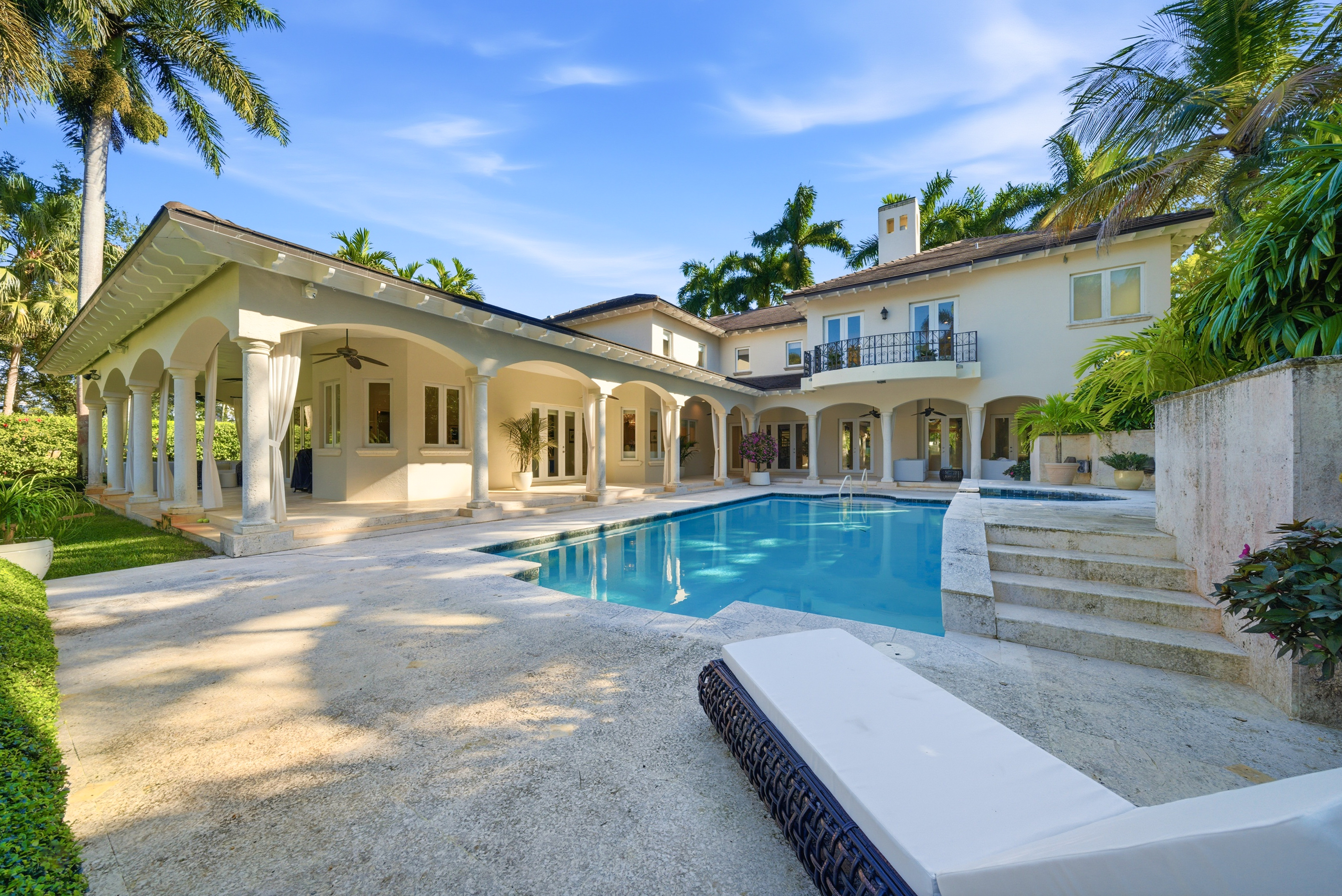8400 SW 52nd Avenue Miami FL 33143