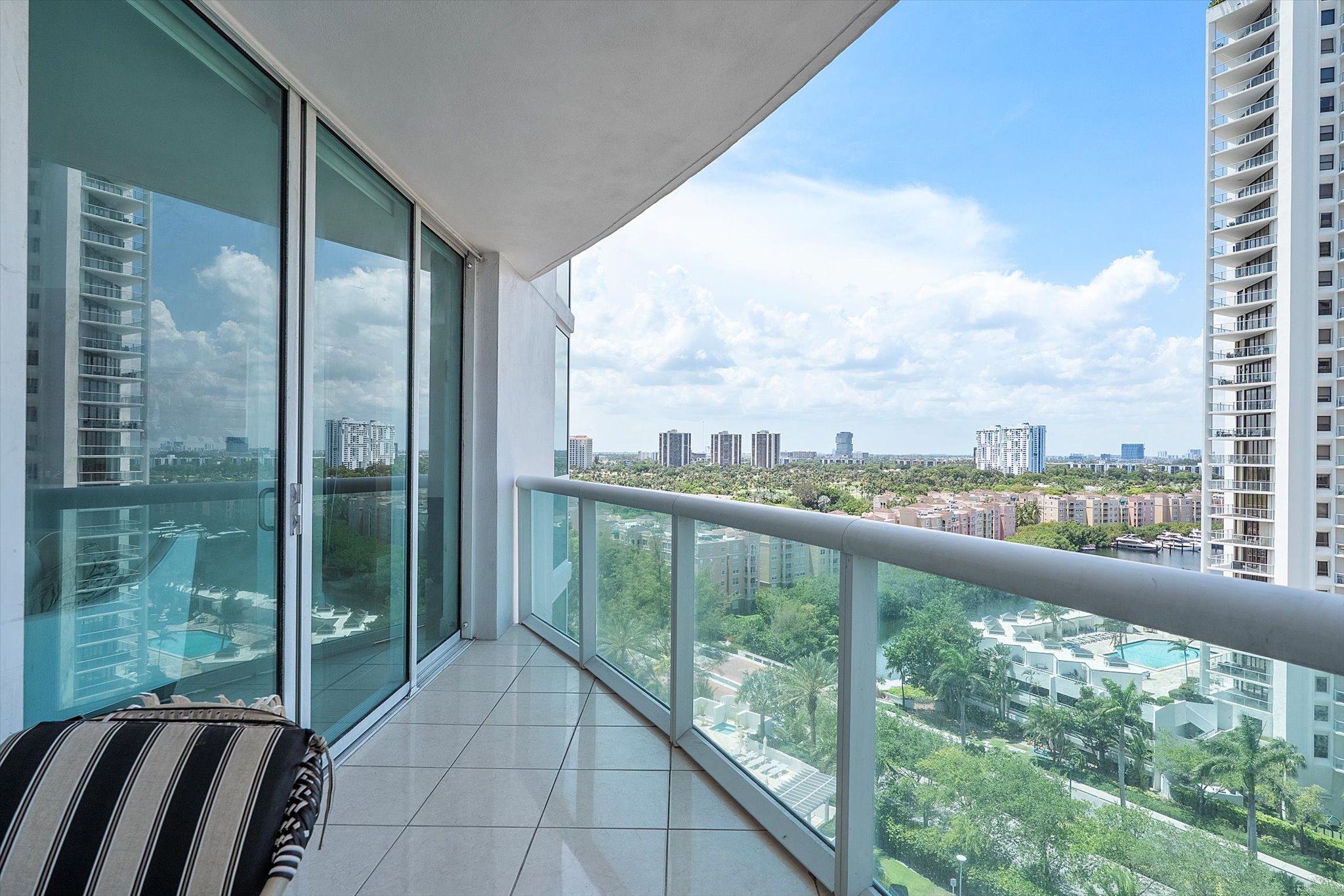 19400 Turnberry Way Aventura FL 33180