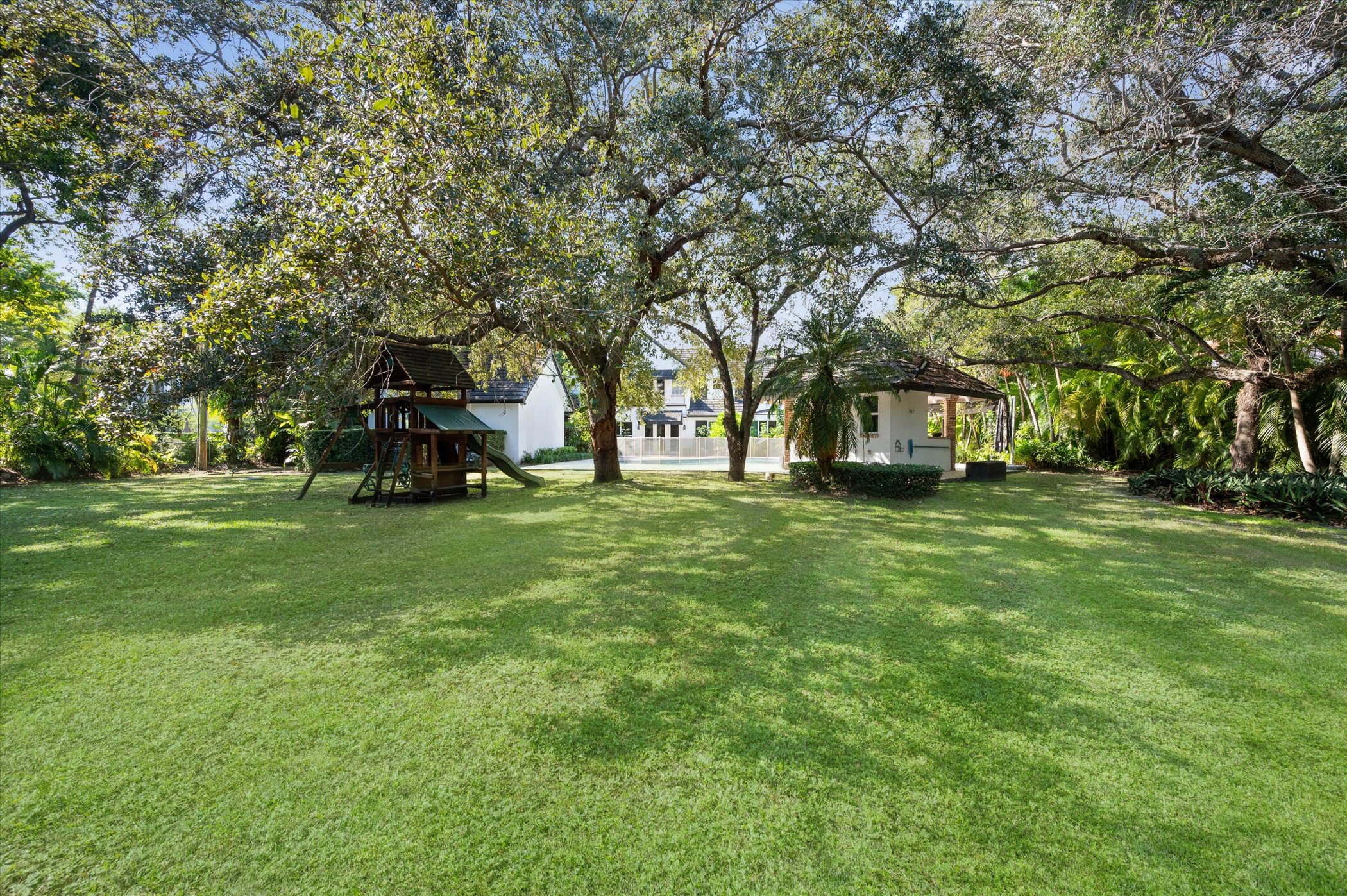 10001 SW 60th Court Pinecrest FL 33156