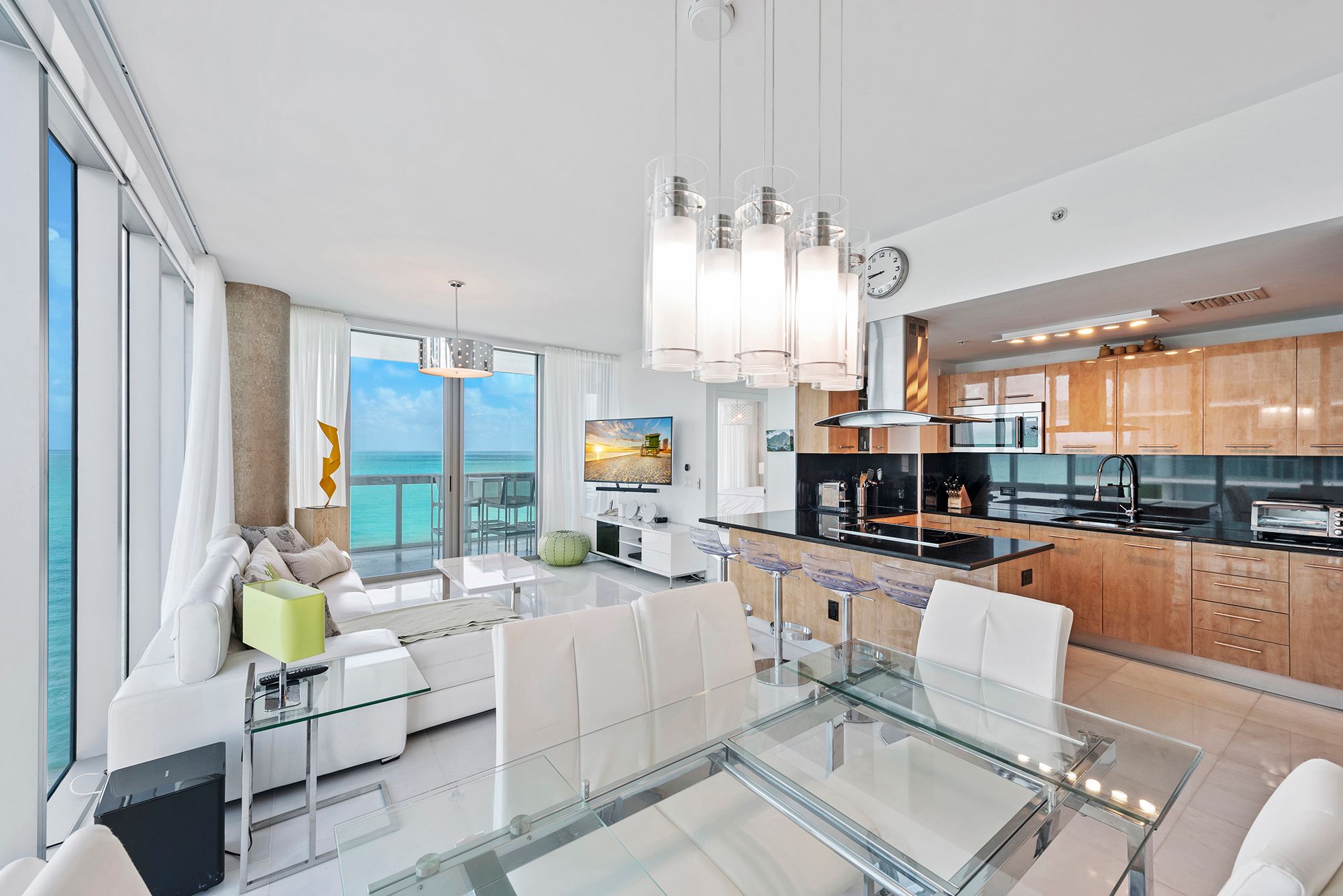 6899 Collins Avenue Miami Beach FL 33141