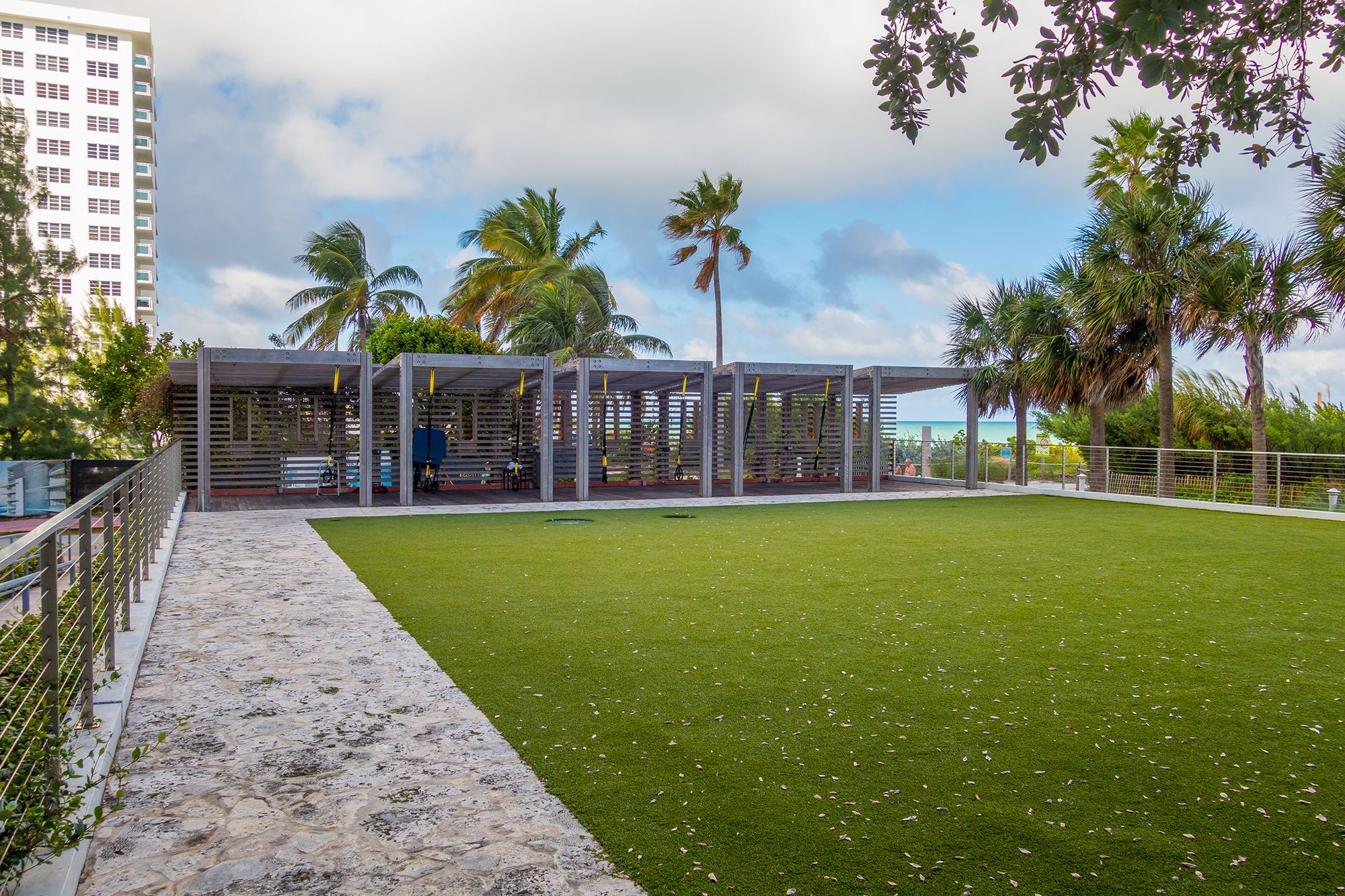 6899 Collins Avenue Miami Beach FL 33141