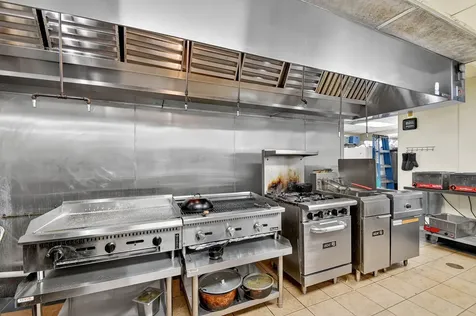 1541 West Blue Heron Boulevard Riviera Beach FL 33404