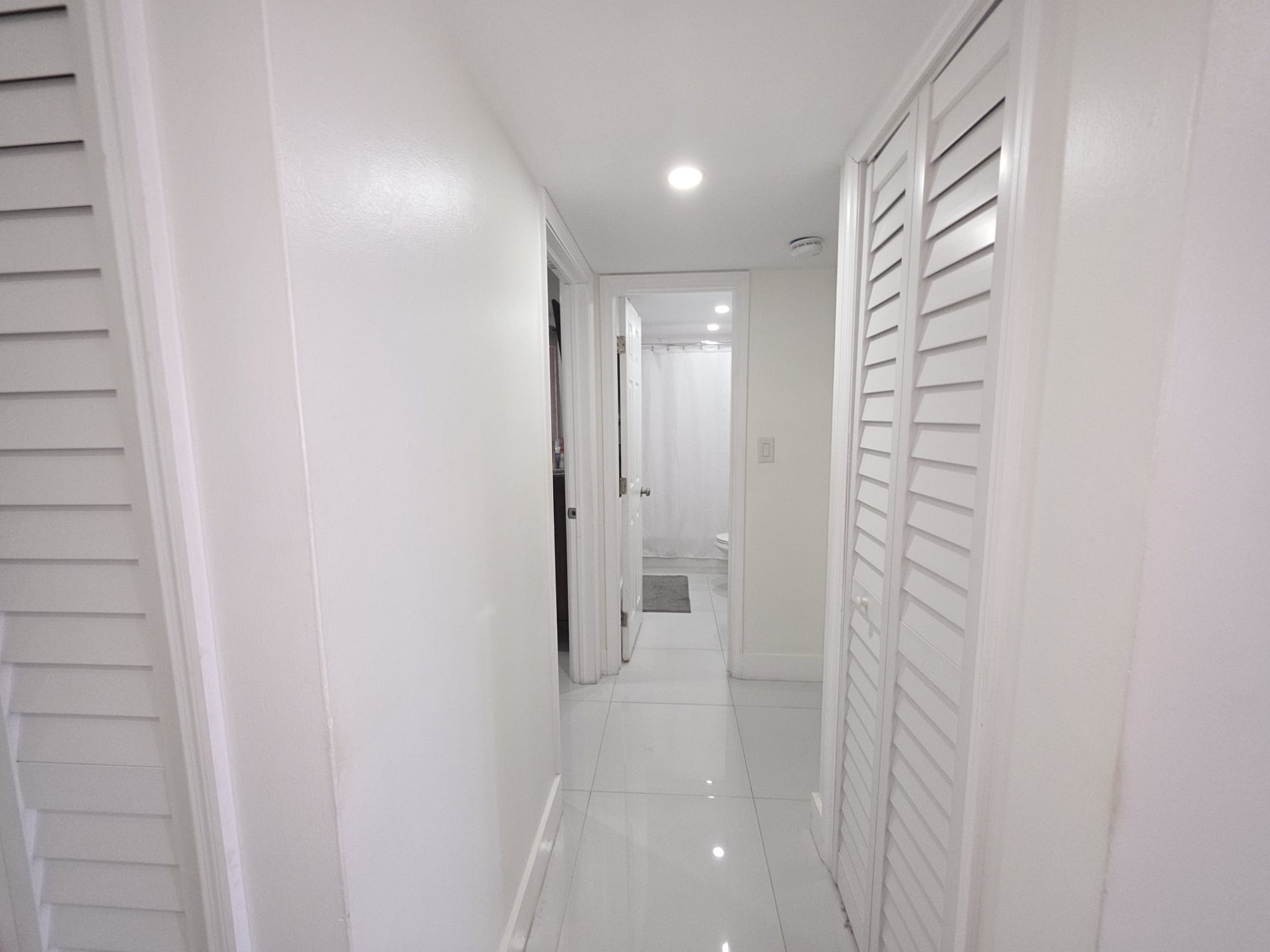 6970 NW 186th Street Hialeah FL 33015