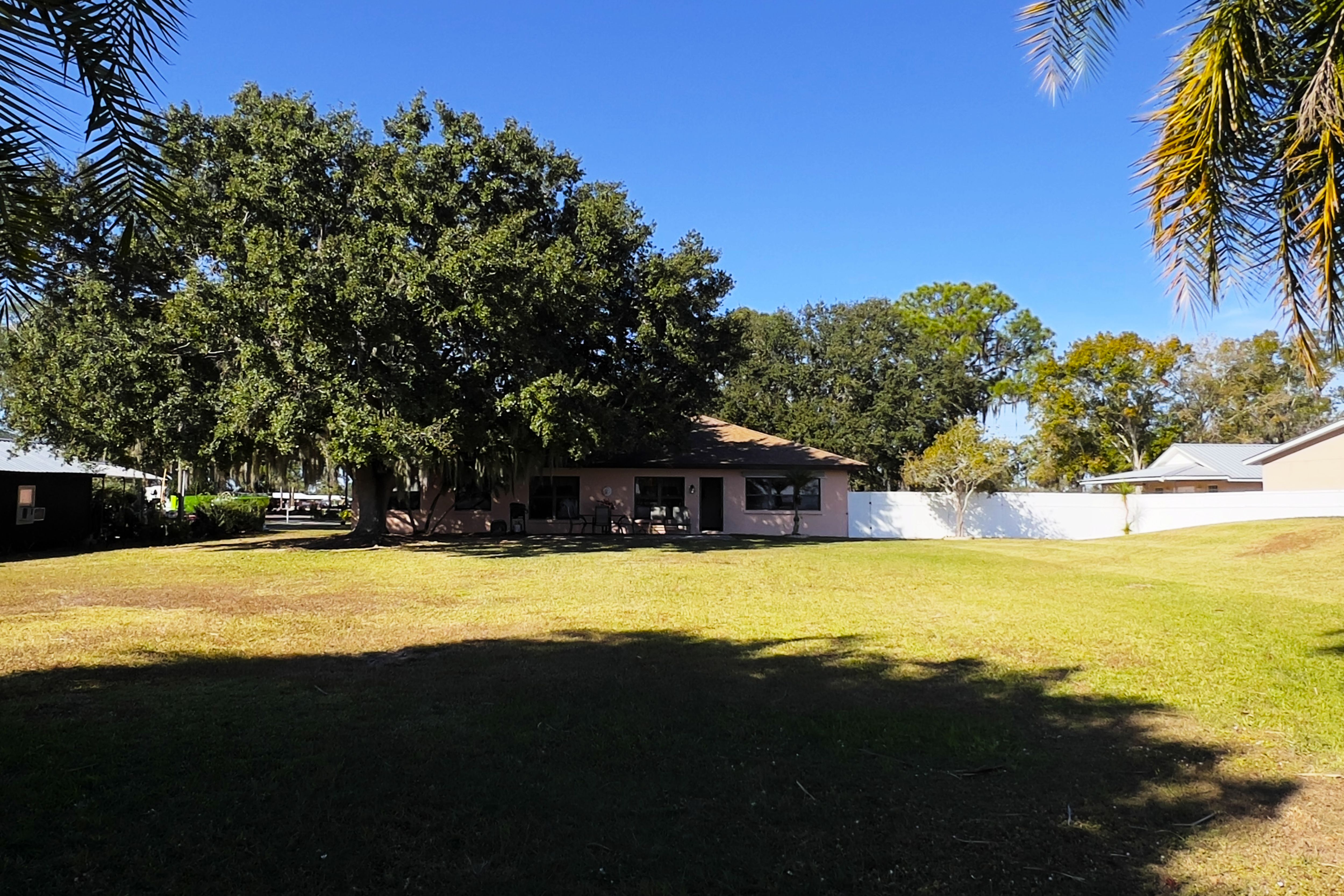 680 Memorial Drive Sebring FL 33870