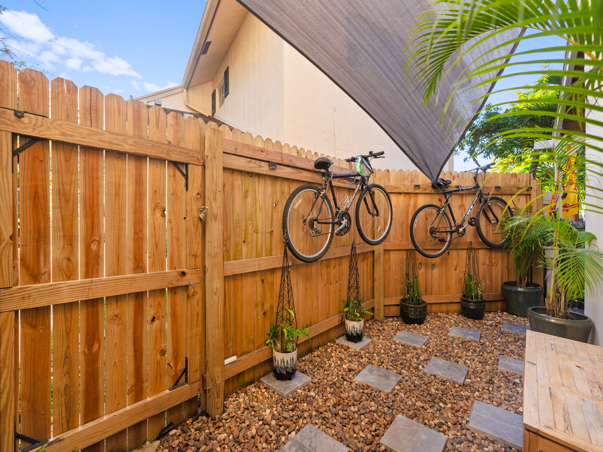 681 Kensington Place Fort Lauderdale FL 33305