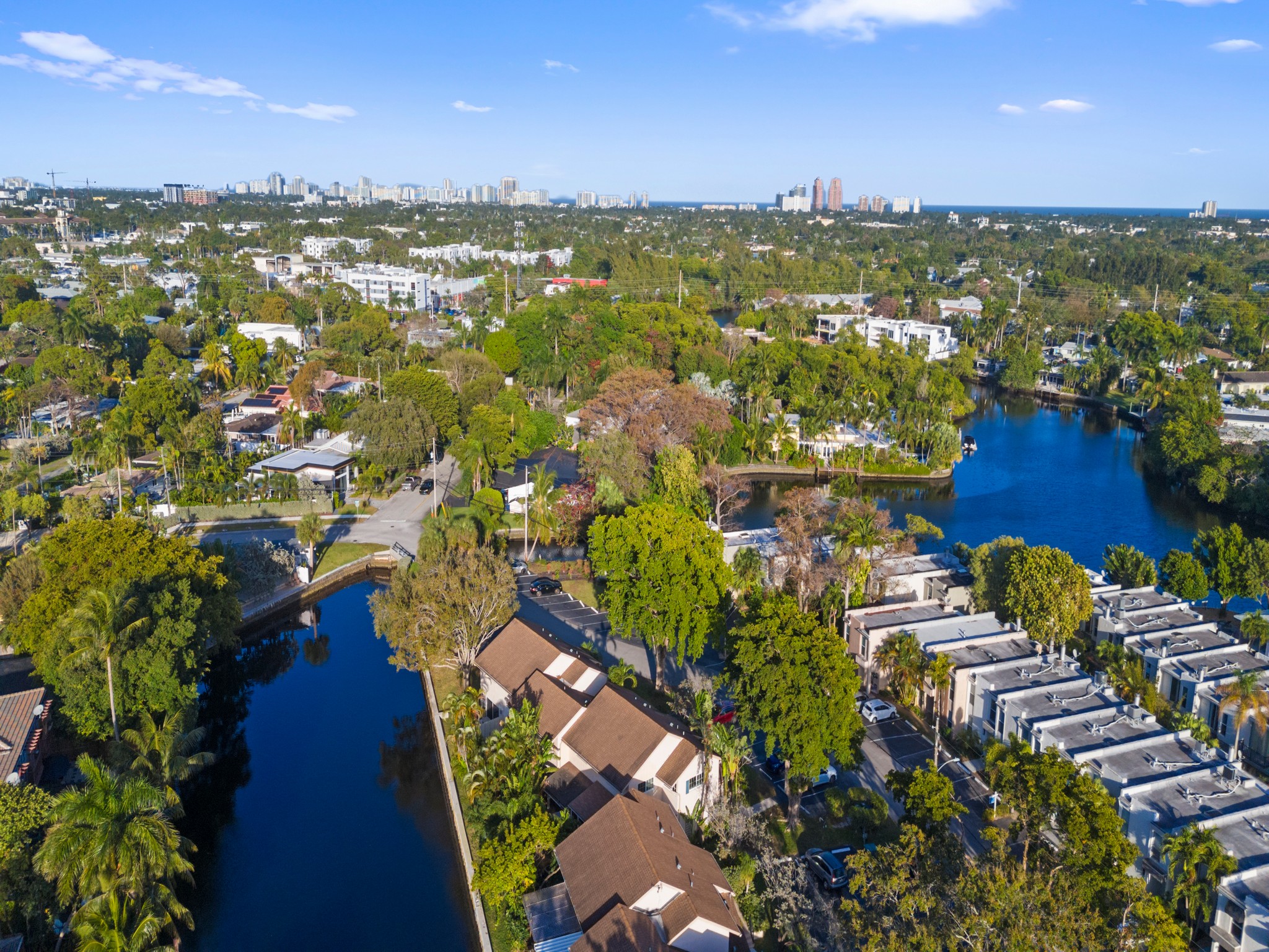 681 Kensington Place Fort Lauderdale FL 33305
