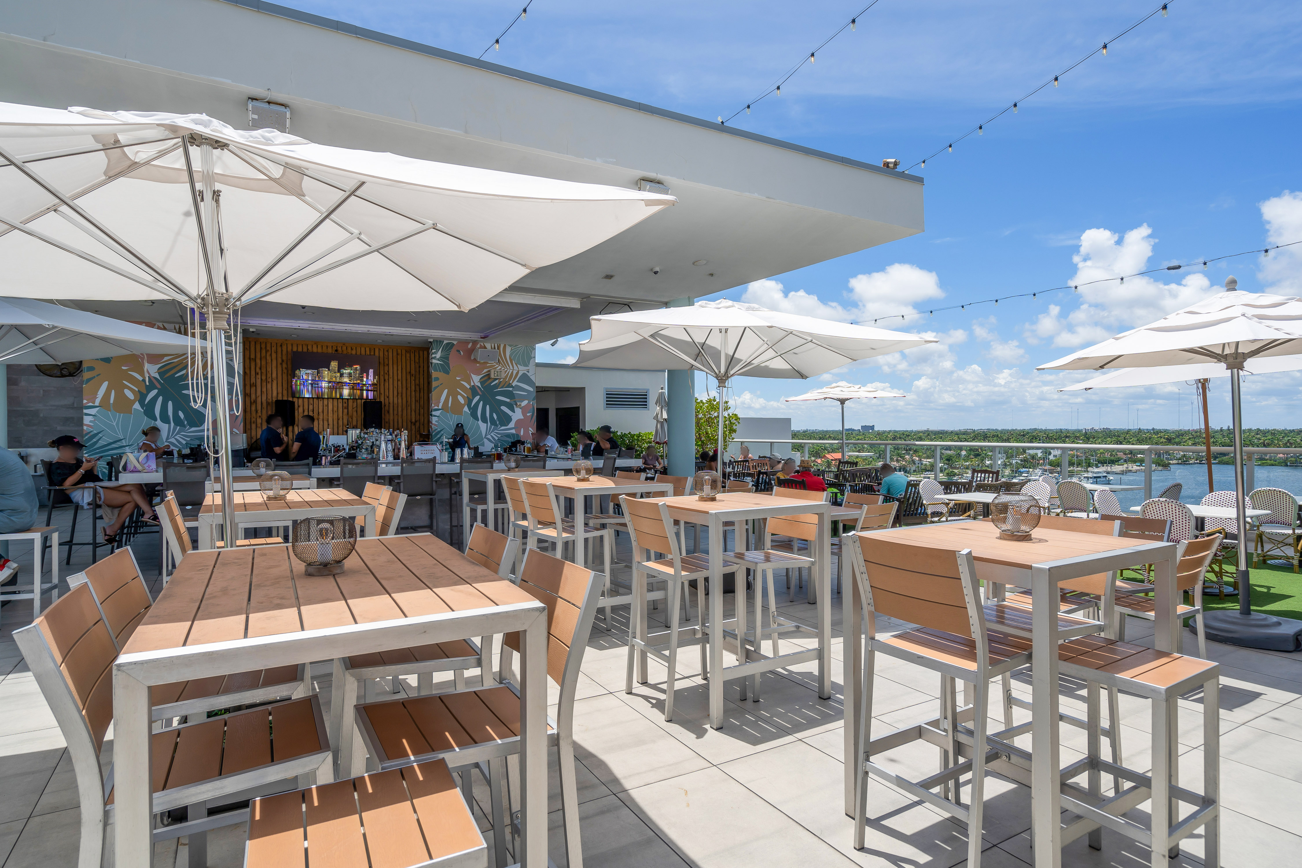 777 N Ocean Drive Hollywood FL 33019
