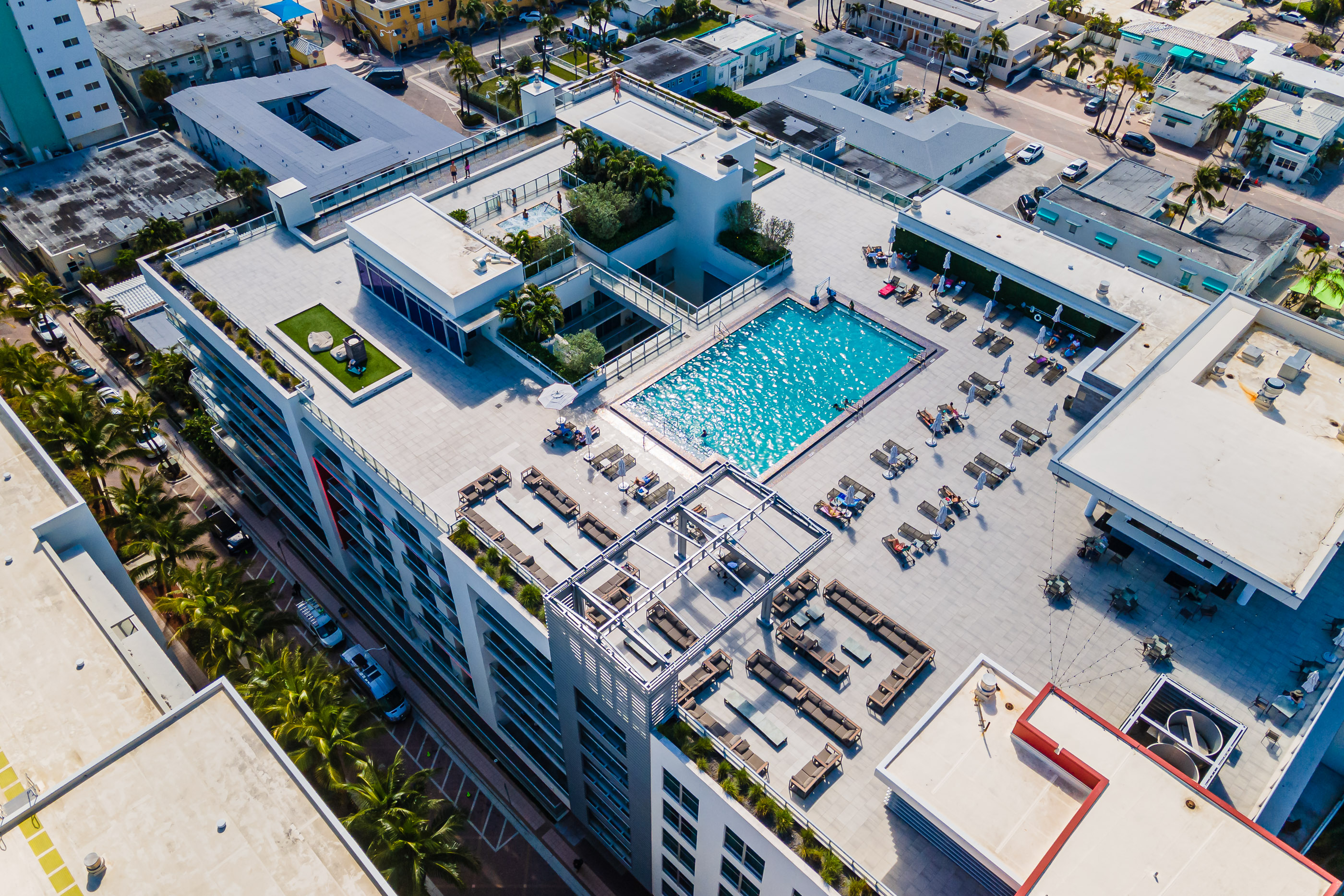 777 N Ocean Drive Hollywood FL 33019