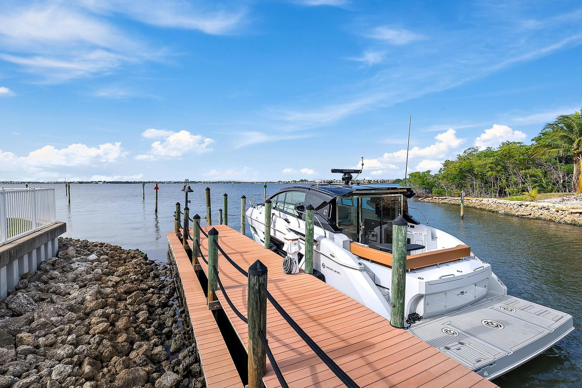 4105 NE Rigels Cove Way Jensen Beach FL 34957