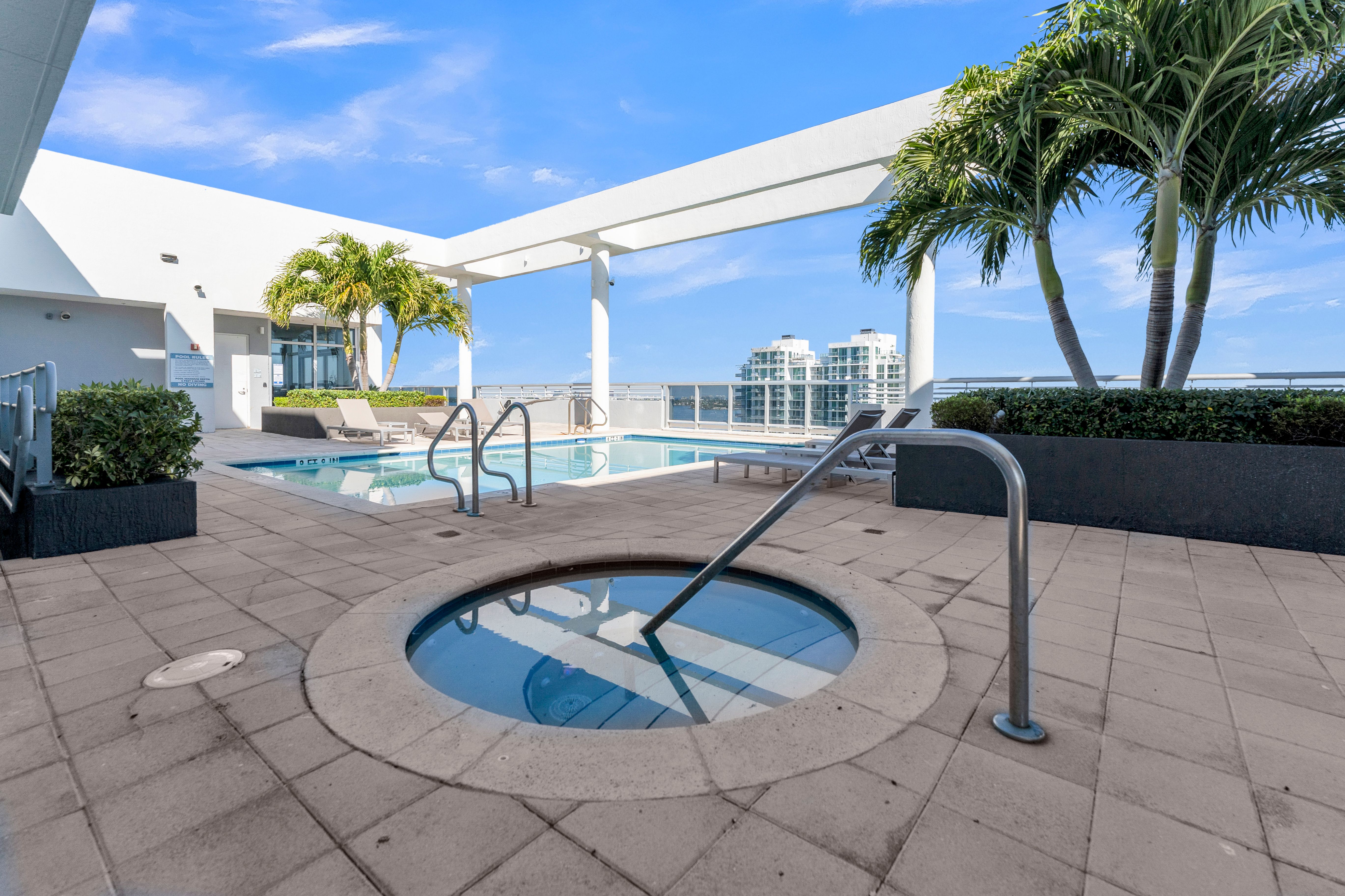 7929 West Drive North Bay Village FL 33141