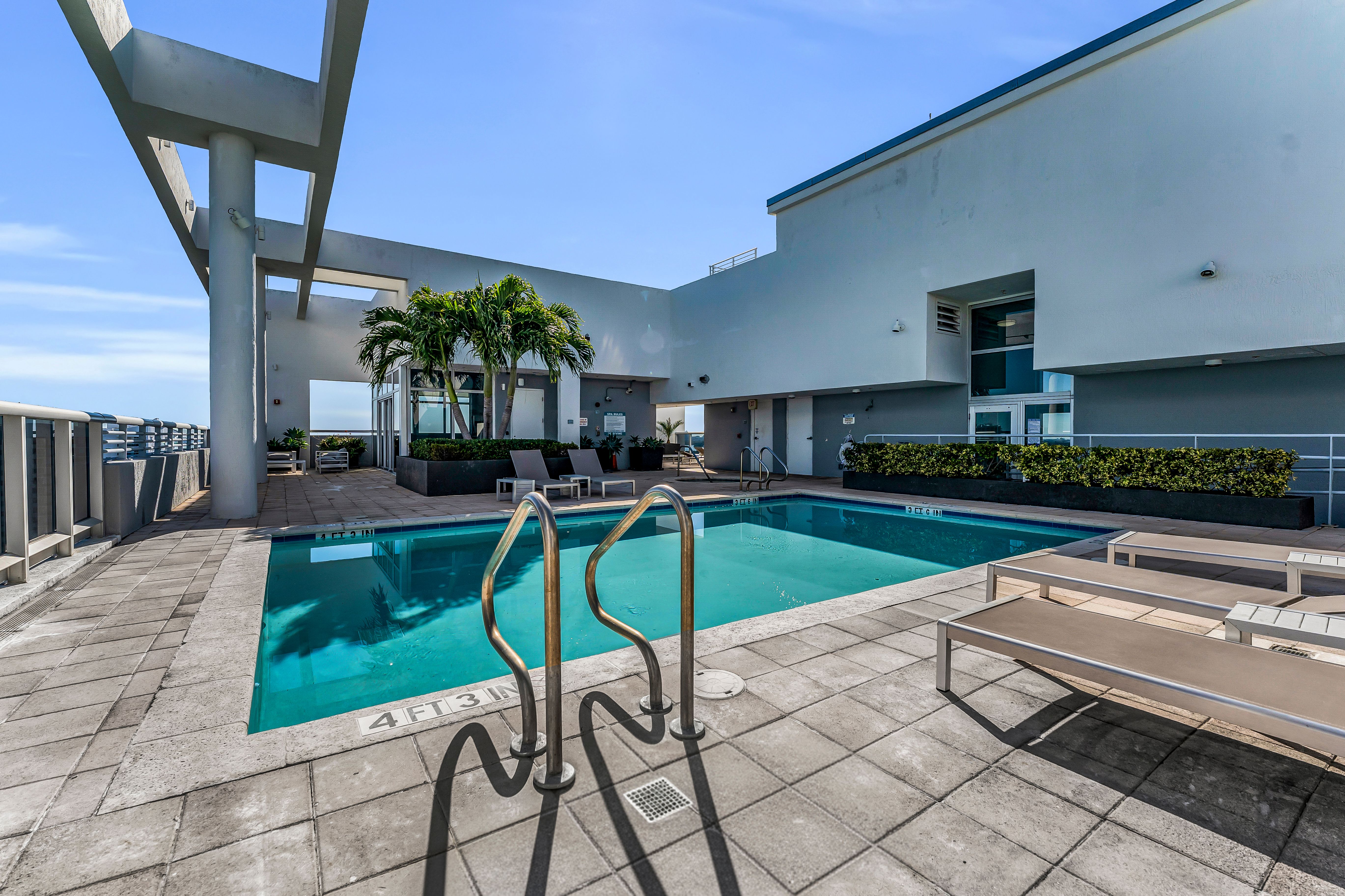 7929 West Drive North Bay Village FL 33141