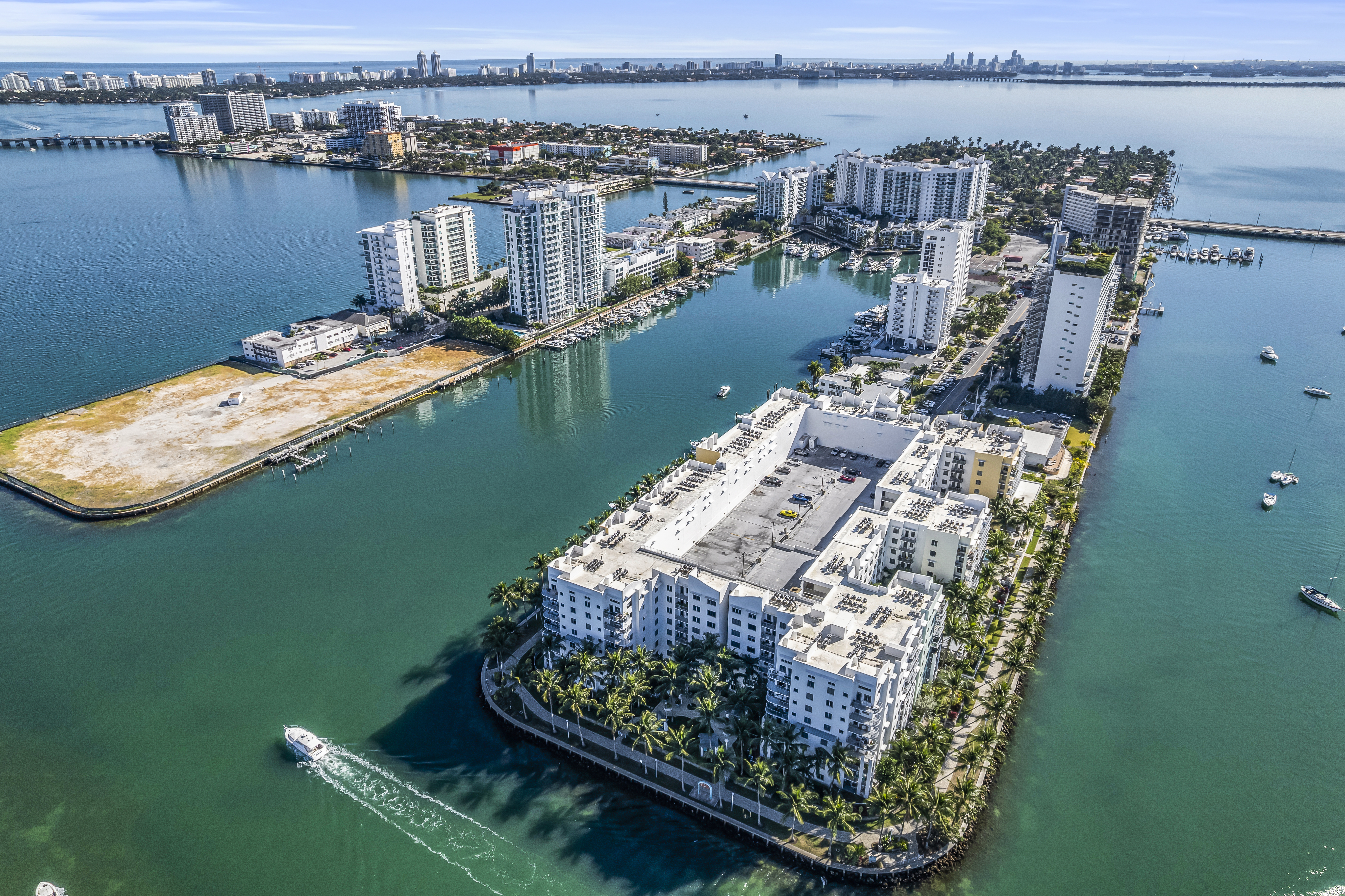 7929 West Drive North Bay Village FL 33141