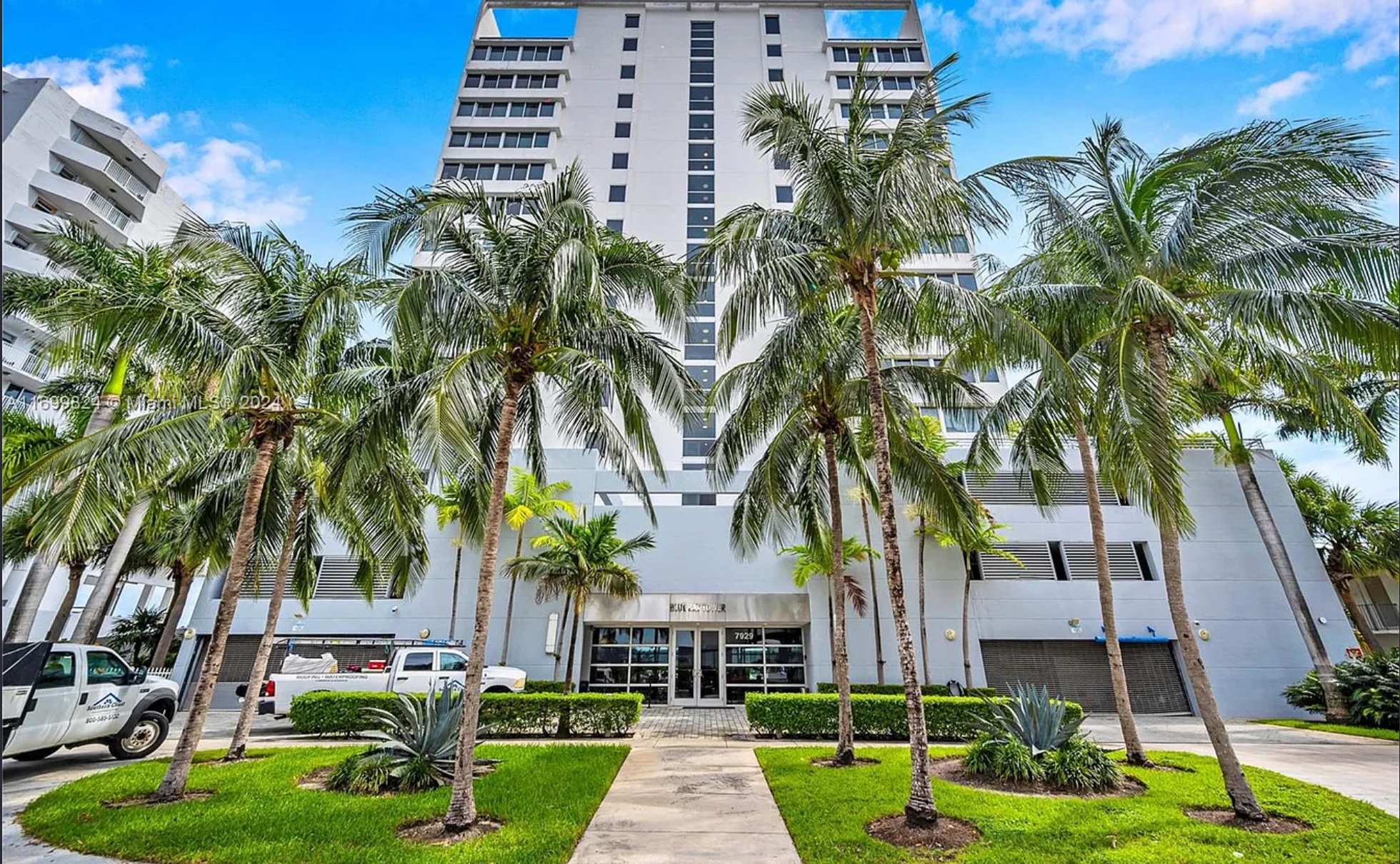 7929 West Drive North Bay Village FL 33141