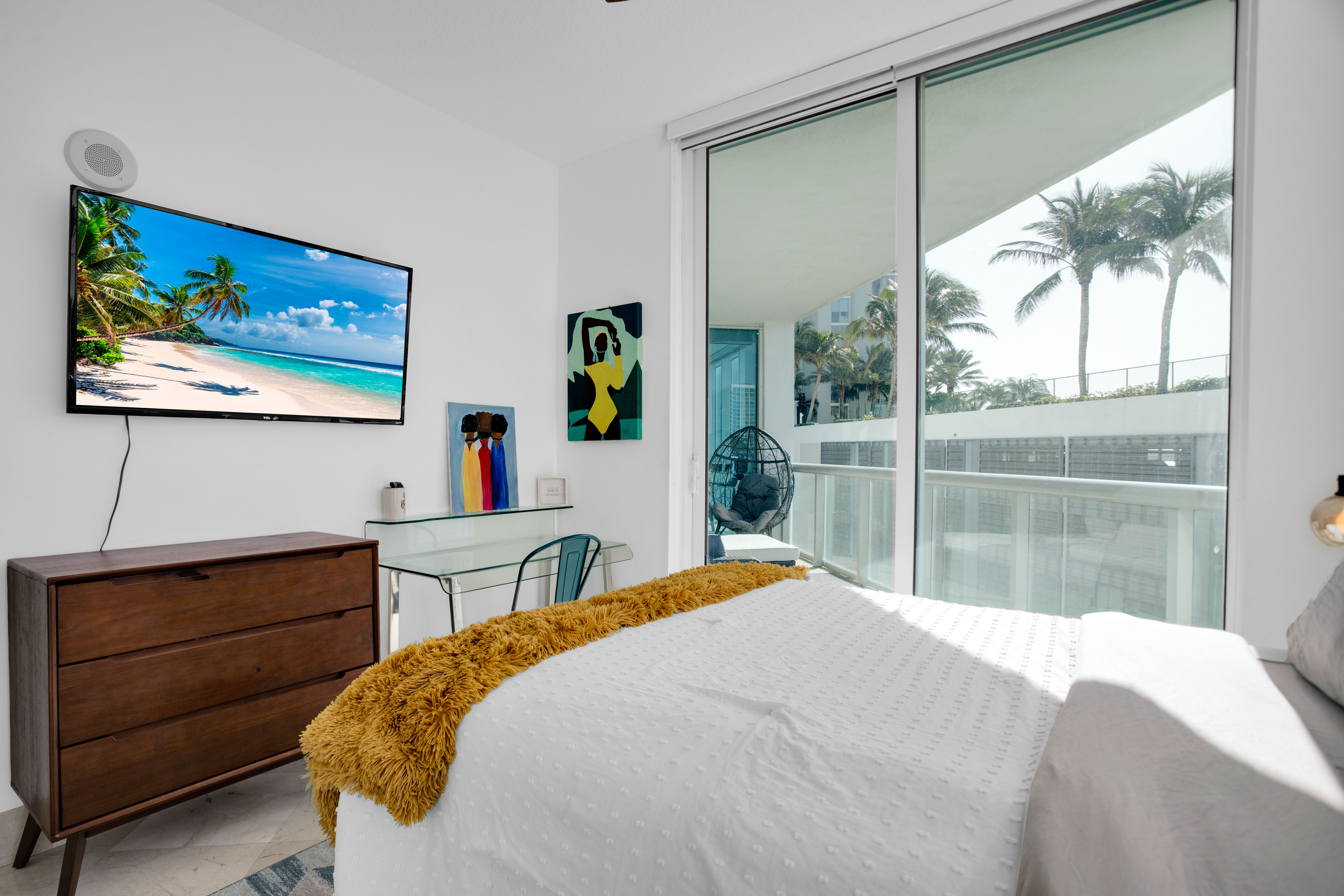 480 NE 30th Street Miami FL 33137