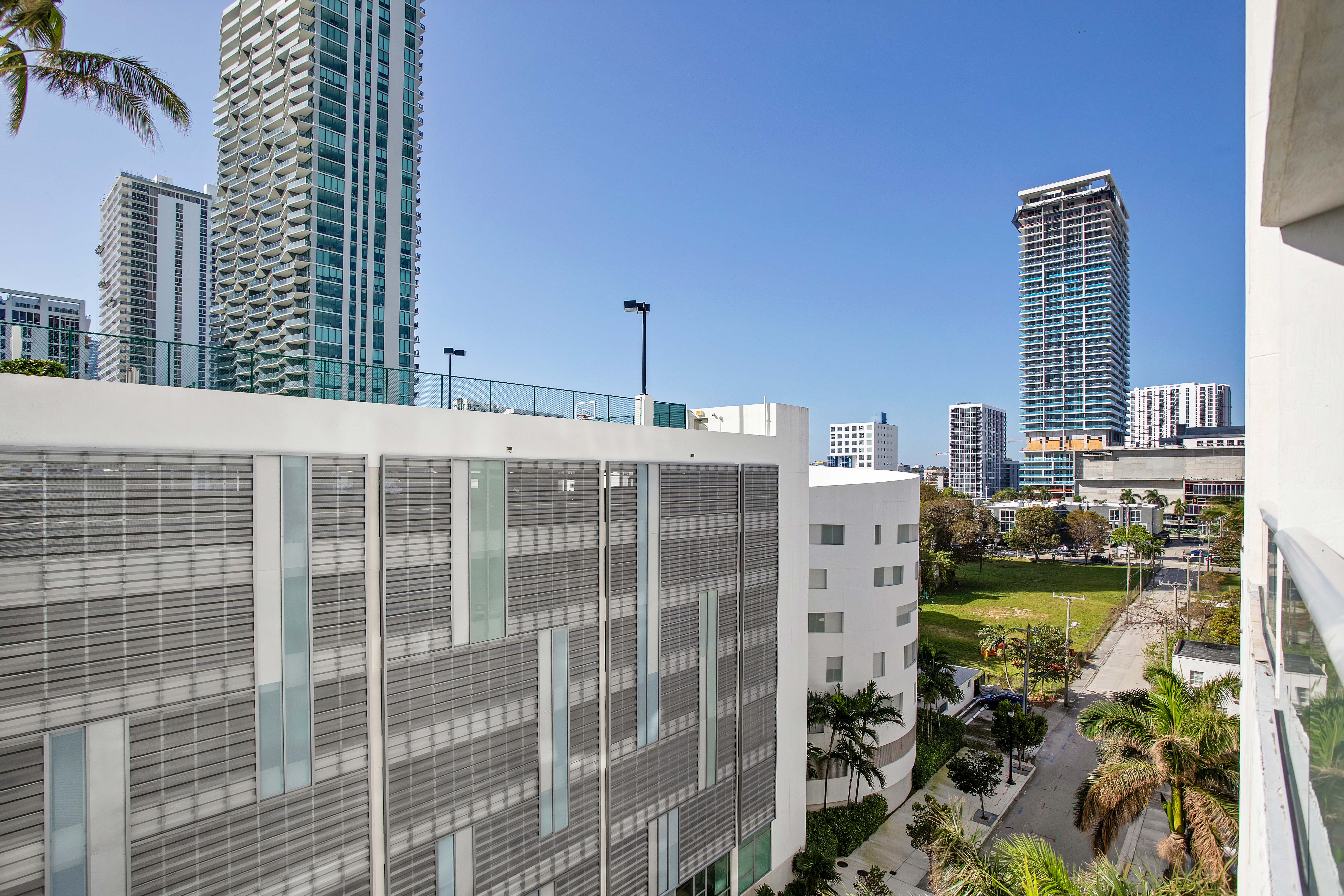 480 NE 30th Street Miami FL 33137