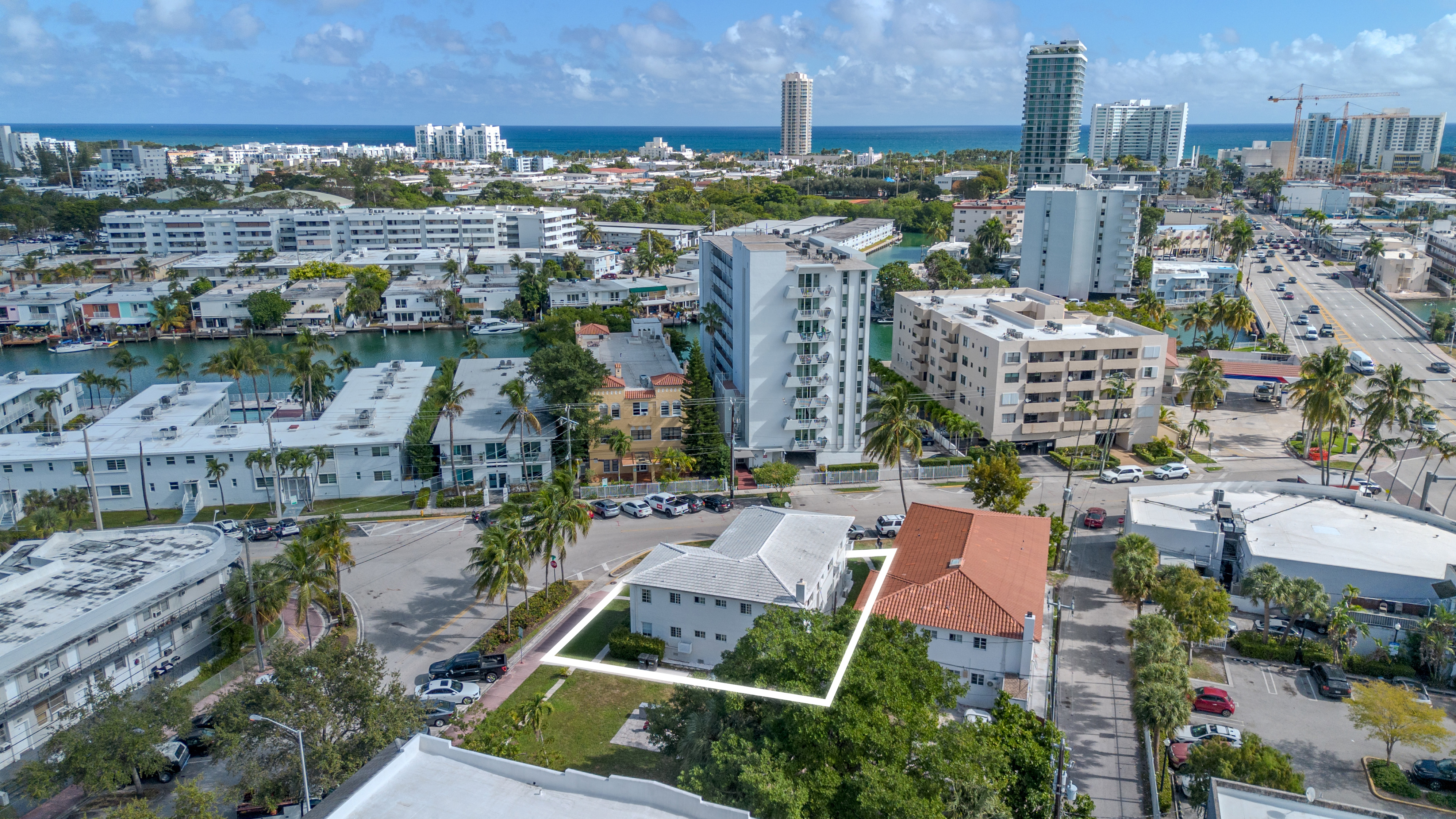 7124 Bay Drive Miami Beach FL 33141