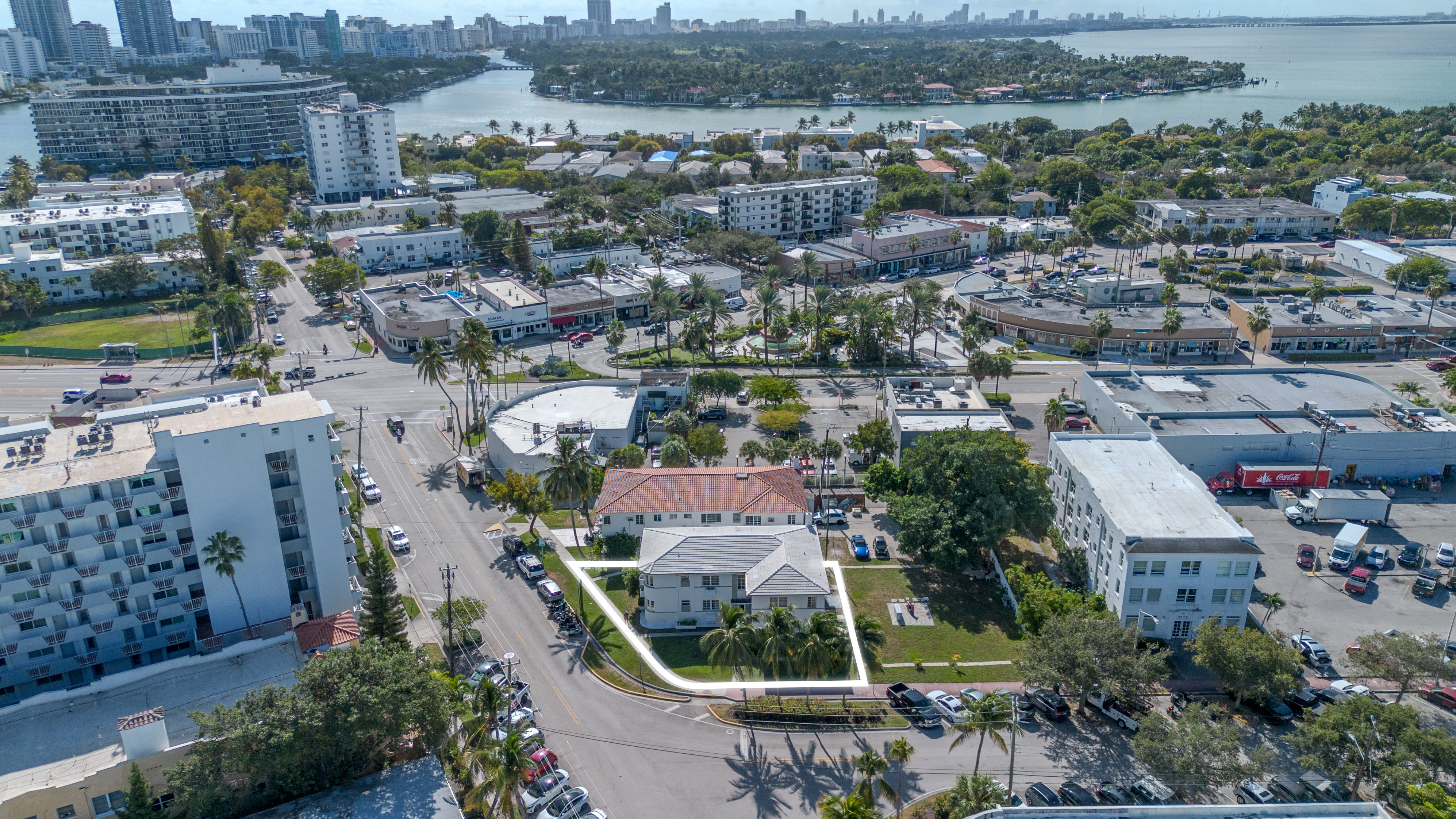 7124 Bay Drive Miami Beach FL 33141