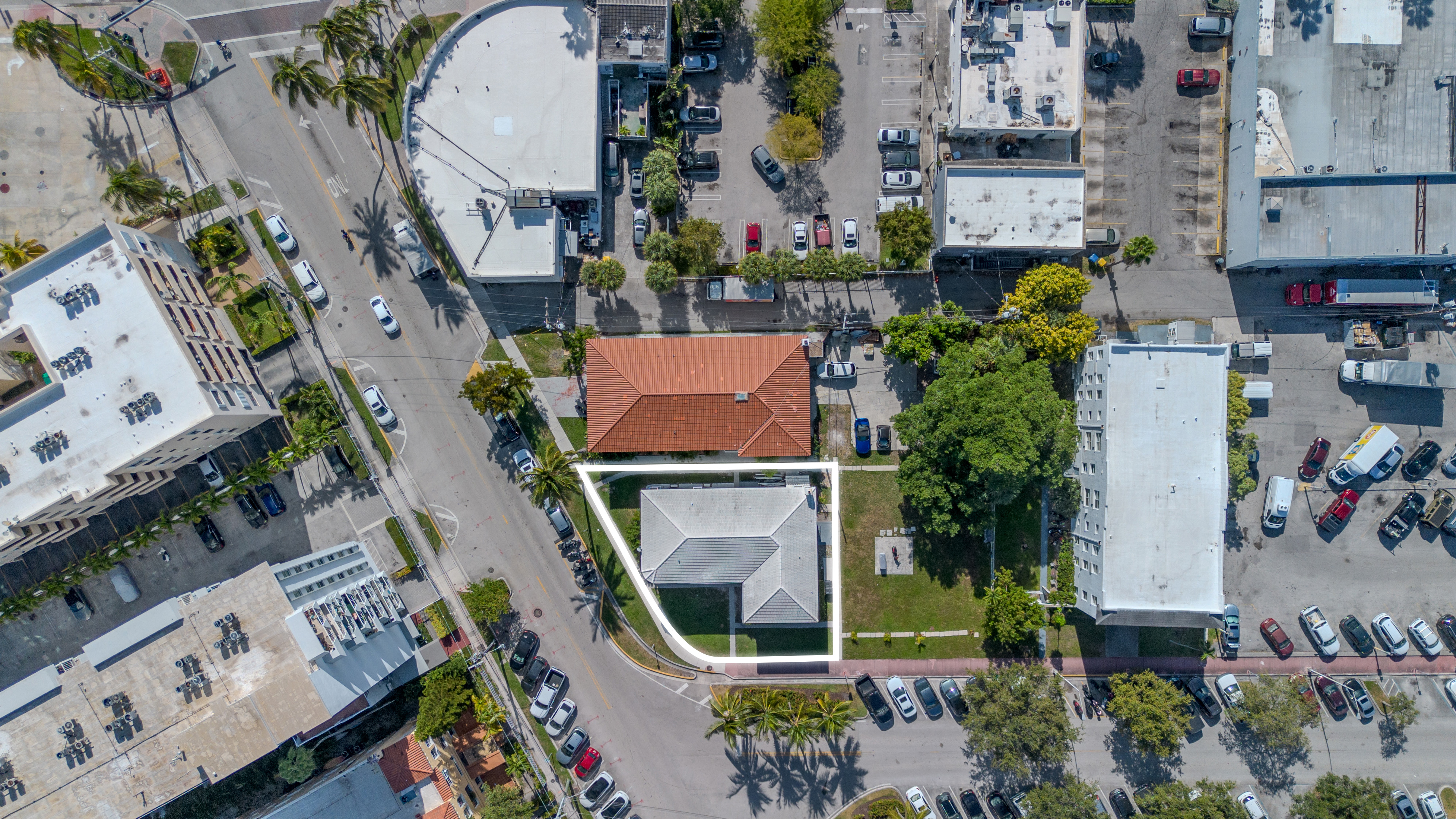 7124 Bay Drive Miami Beach FL 33141