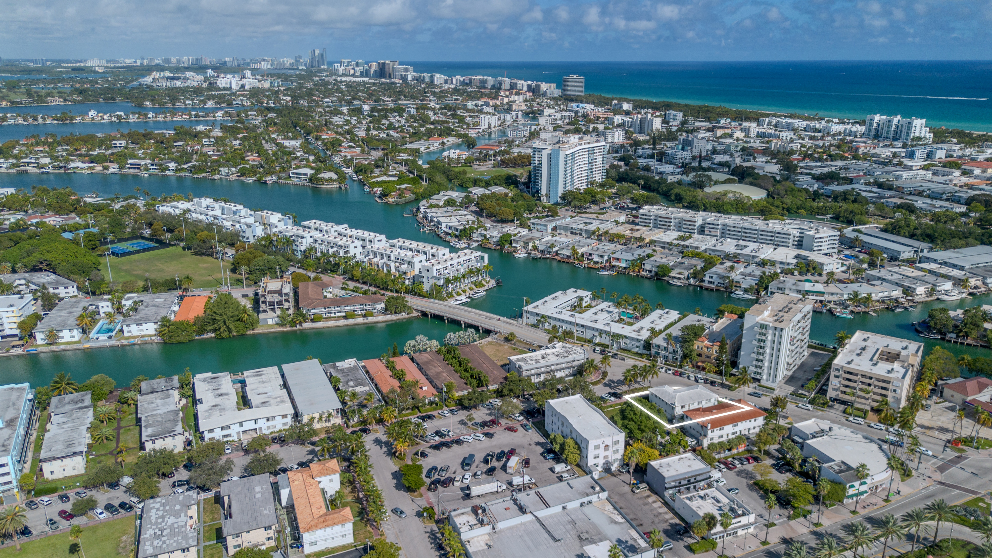 7124 Bay Drive Miami Beach FL 33141