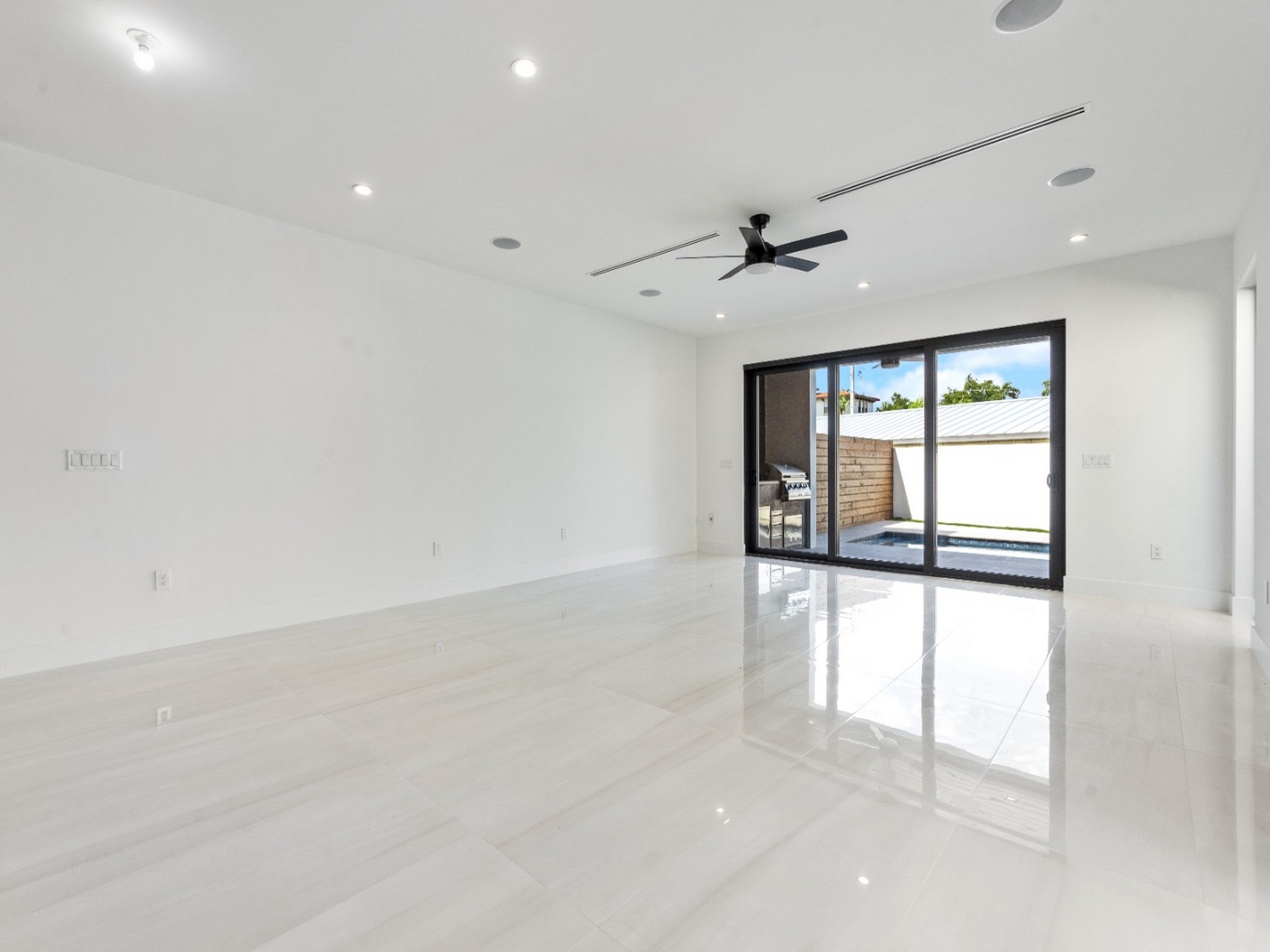 207 NE 17th Avenue Fort Lauderdale FL 33301