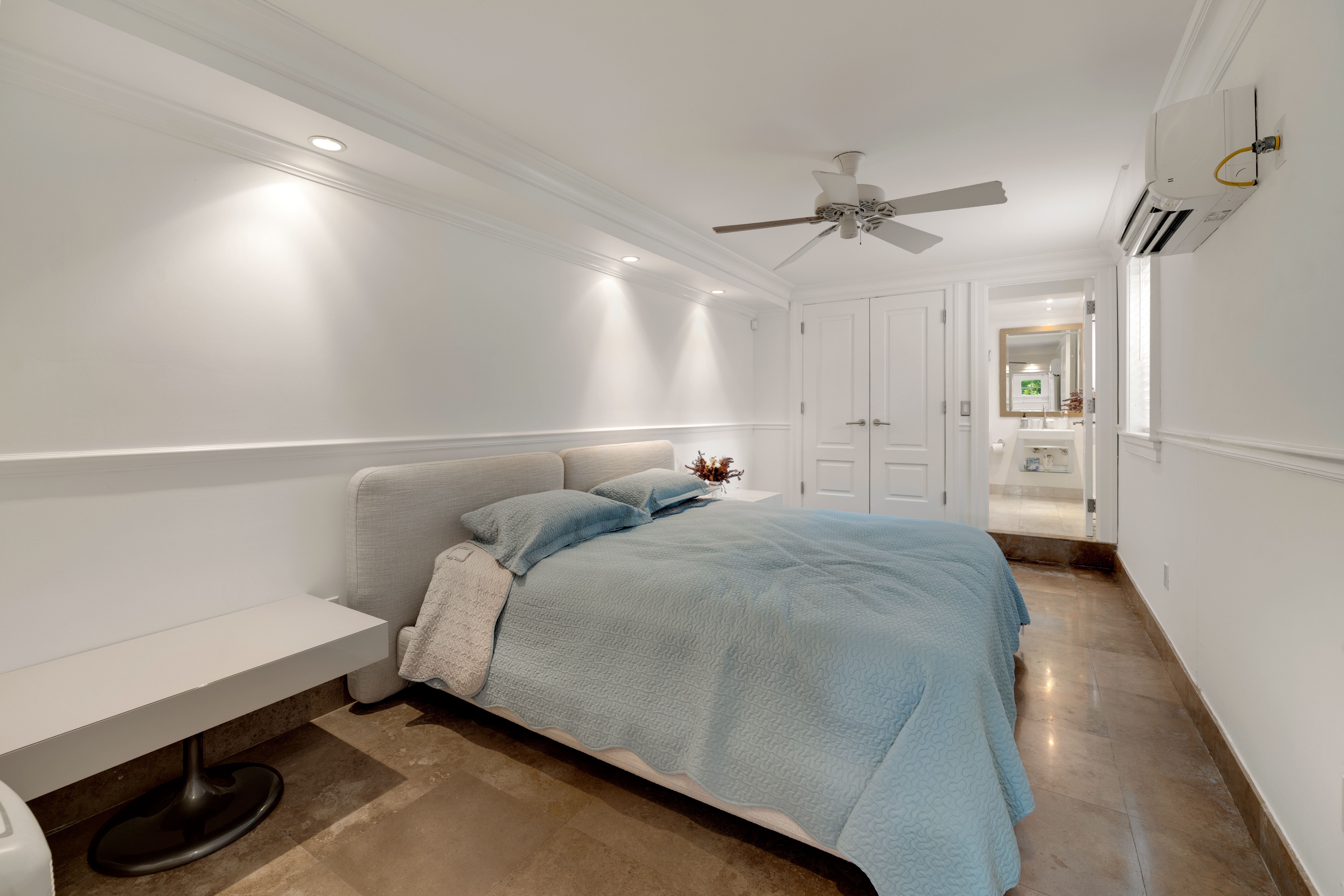 100 Cape Florida Drive Key Biscayne FL 33149