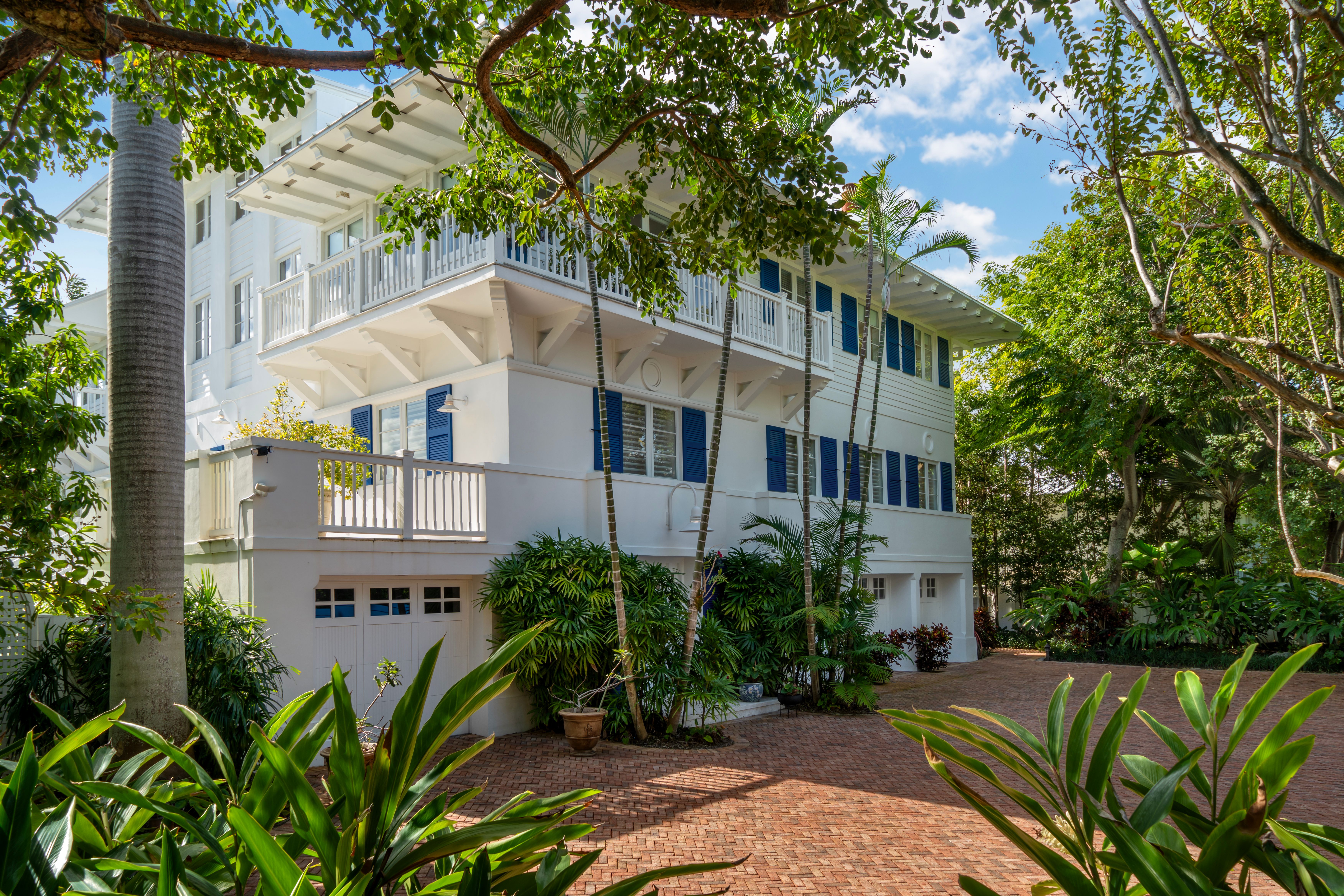 100 Cape Florida Drive Key Biscayne FL 33149