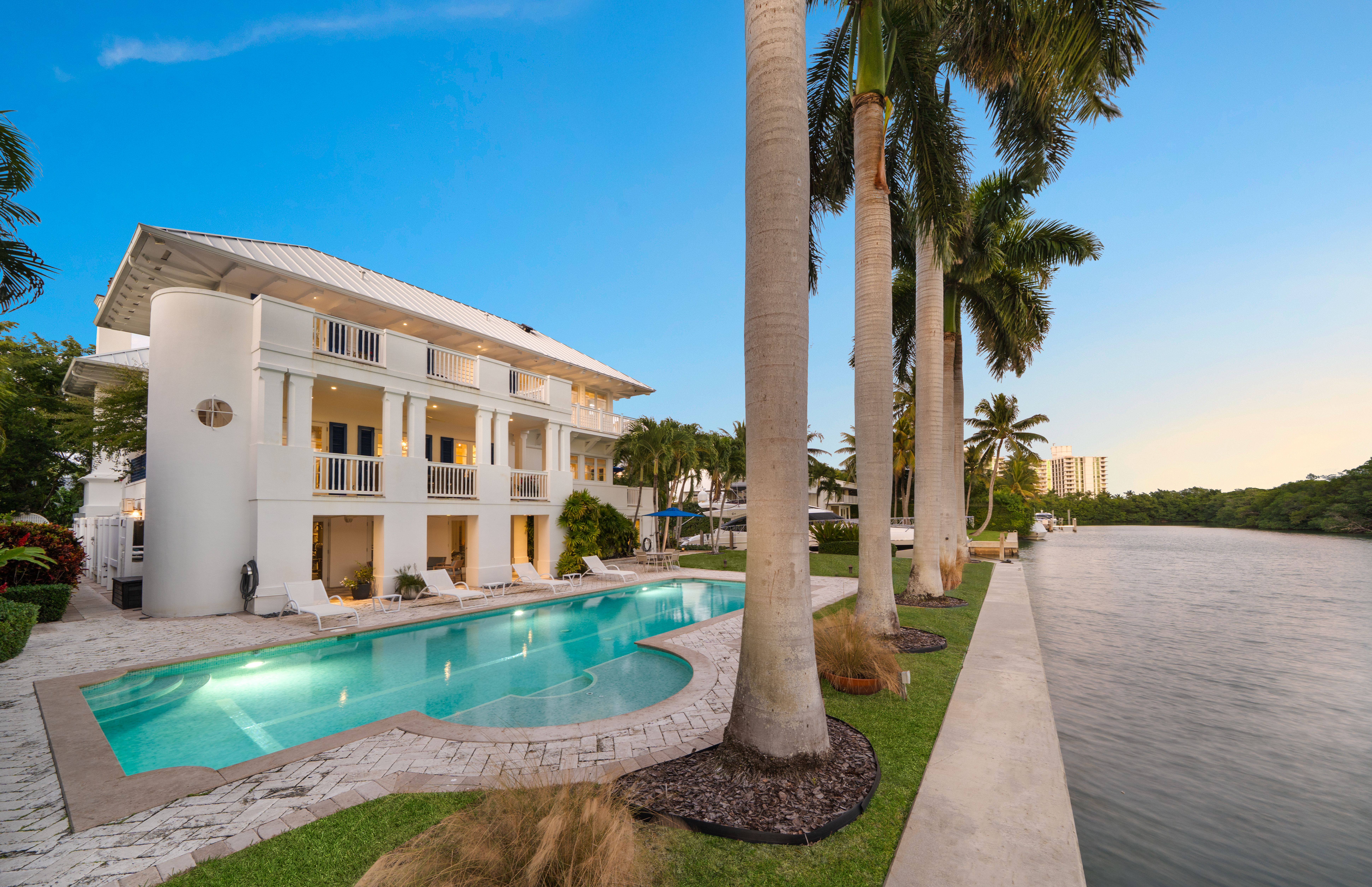 100 Cape Florida Drive Key Biscayne FL 33149