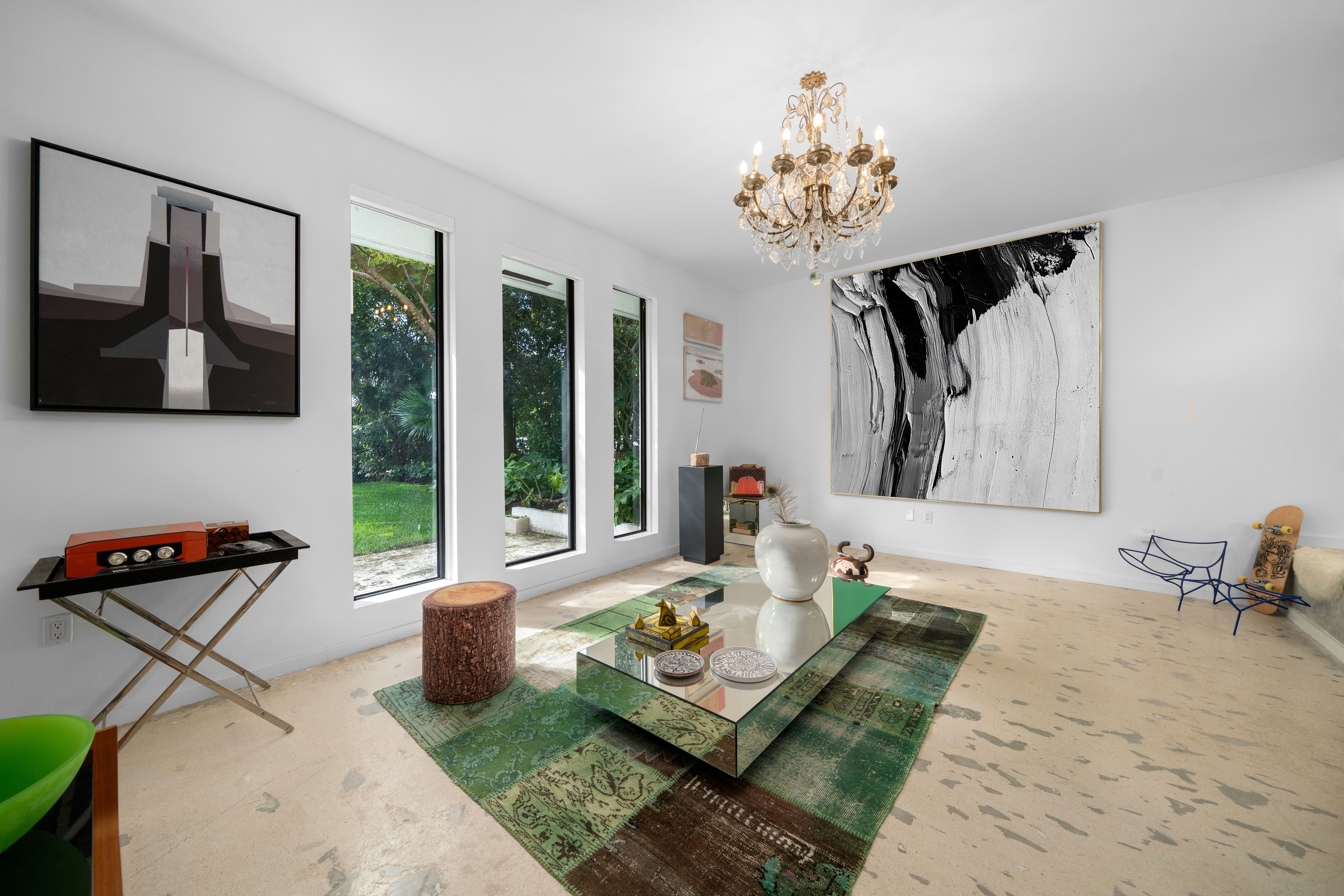 121 Knollwood Drive Key Biscayne FL 33149